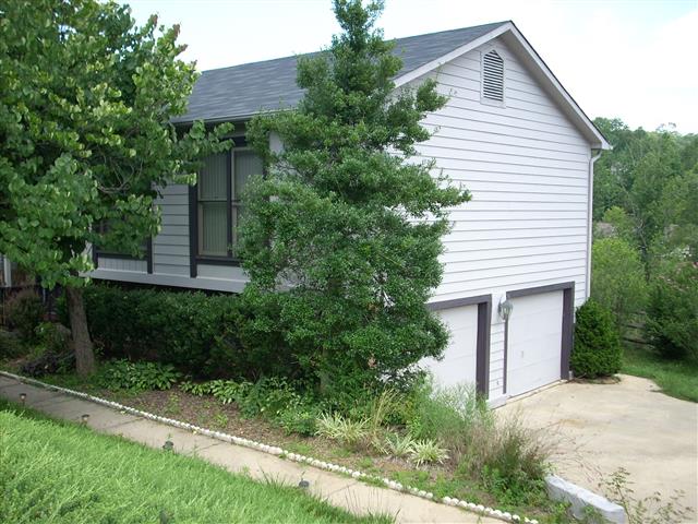 A picture of the property located at 13 PINE RIDGE TRL, ARDEN NC 28704.