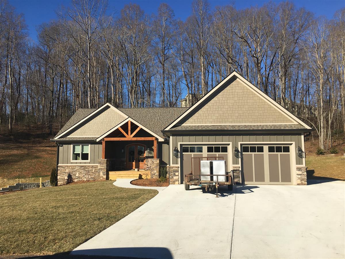 A picture of the property located at 50 CARLAND DR, ARDEN NC 28704.