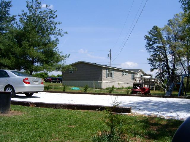 A picture of the property located at 17 CURTIS GLENN DR, ARDEN NC 28704.