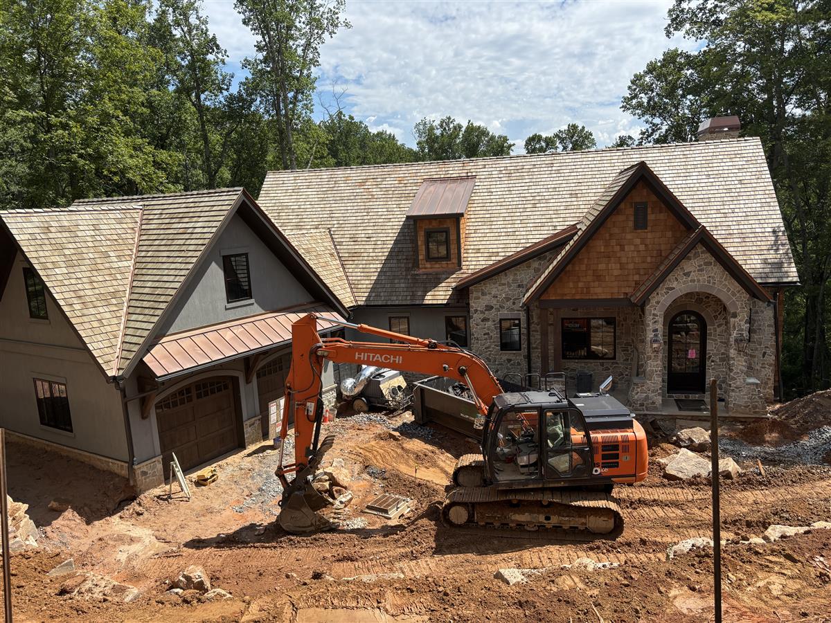 A picture of the property located at 21 WOODTRAIL WAY, ARDEN NC 28704.
