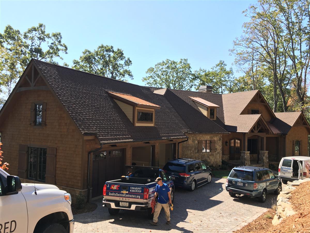 A picture of the property located at 12 RAVEN CLIFF LN, ARDEN NC 28704.