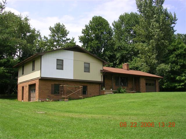 A picture of the property located at 23 LANVIEW DR, ARDEN NC 28704.