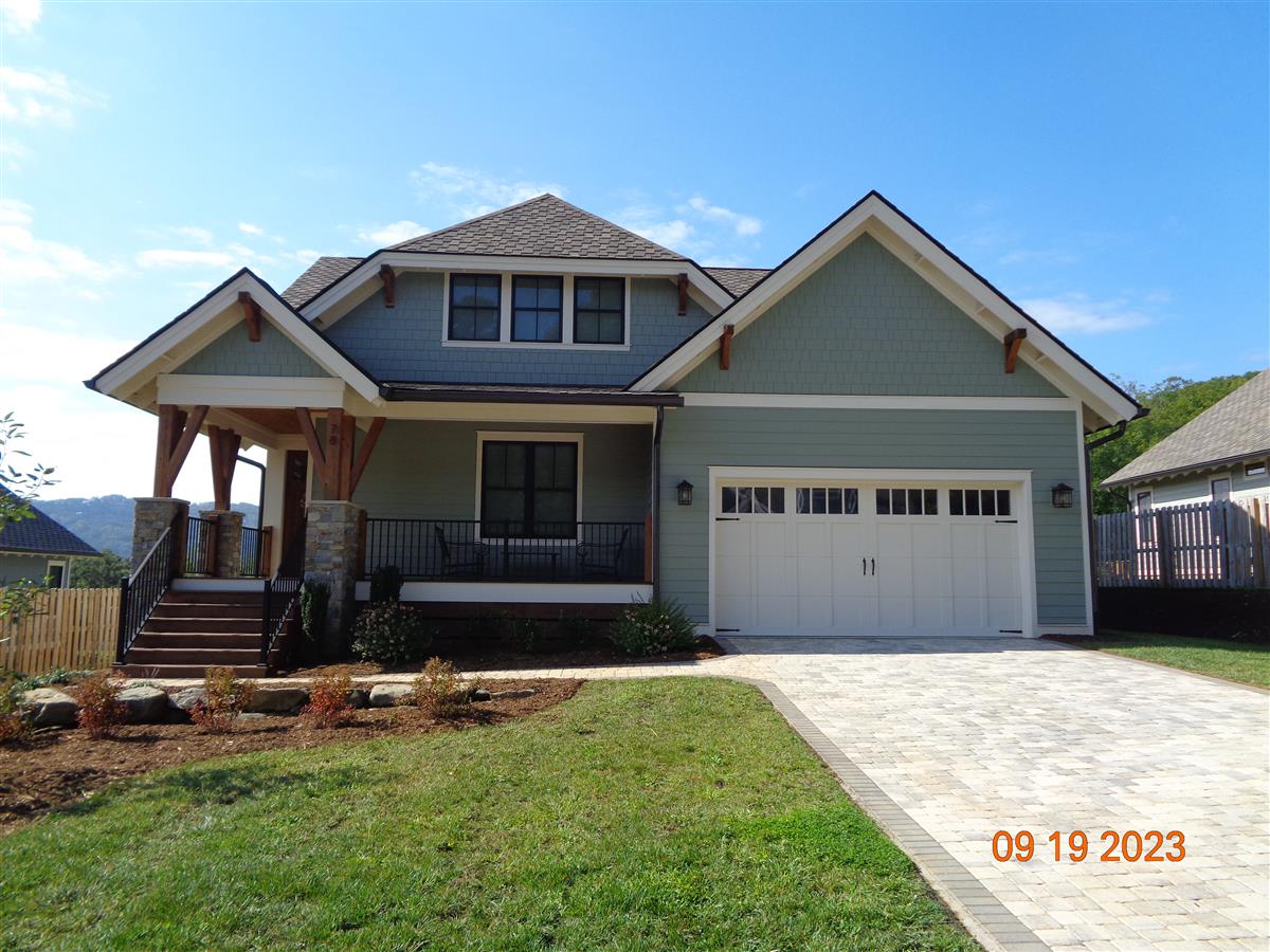 A picture of the property located at 78 STARWOOD VALLEY TRL, ARDEN NC 28704.