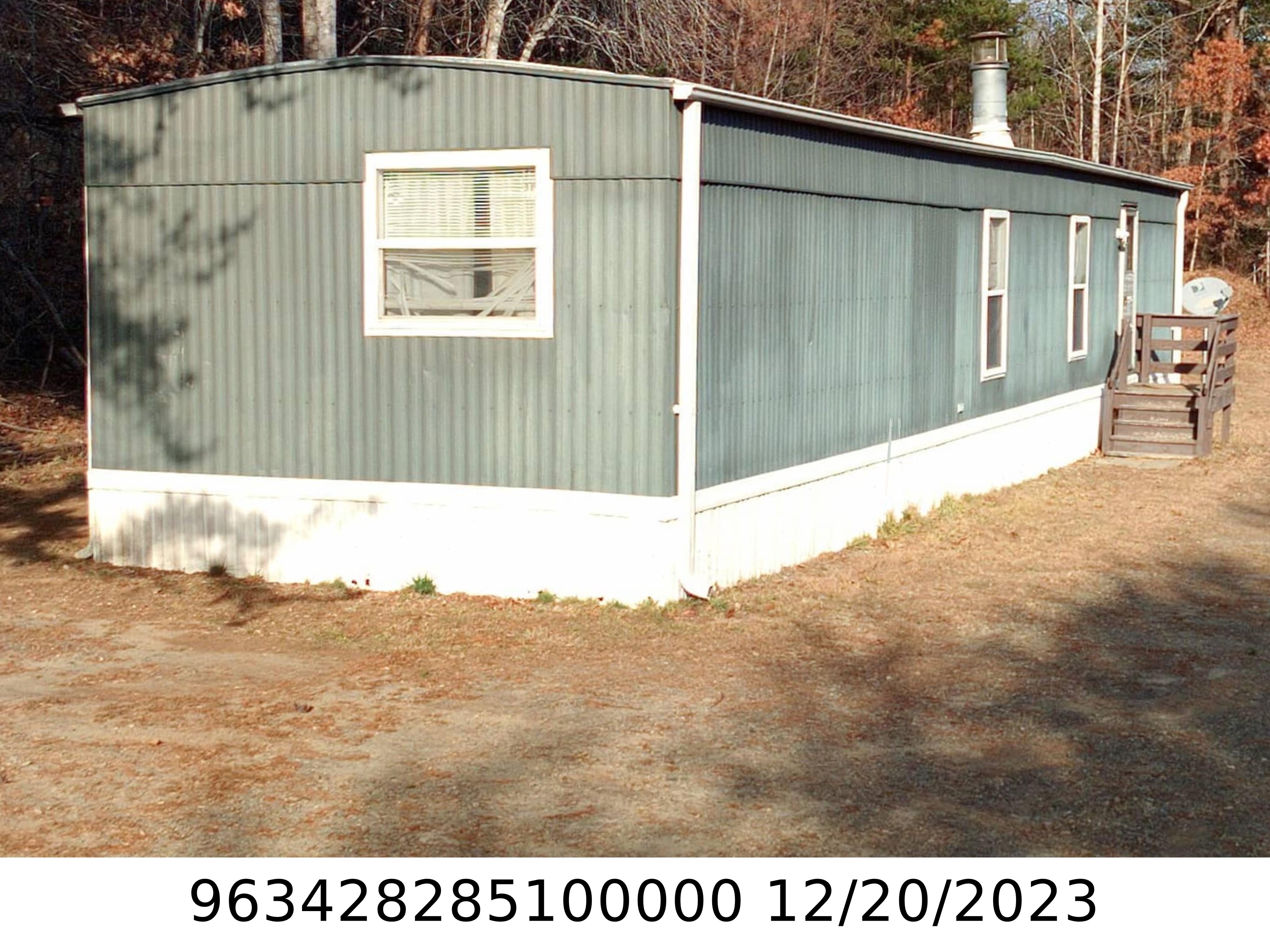 A picture of the property located at 24 STREAMVIEW LN, ARDEN NC 28704.