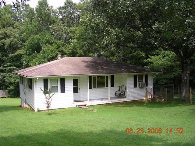 A picture of the property located at 14 WHITE SQUIRREL DR, ARDEN NC 28704.