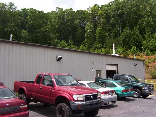 A picture of the property located at 6 INDUSTRIAL DR, ARDEN NC 28704.