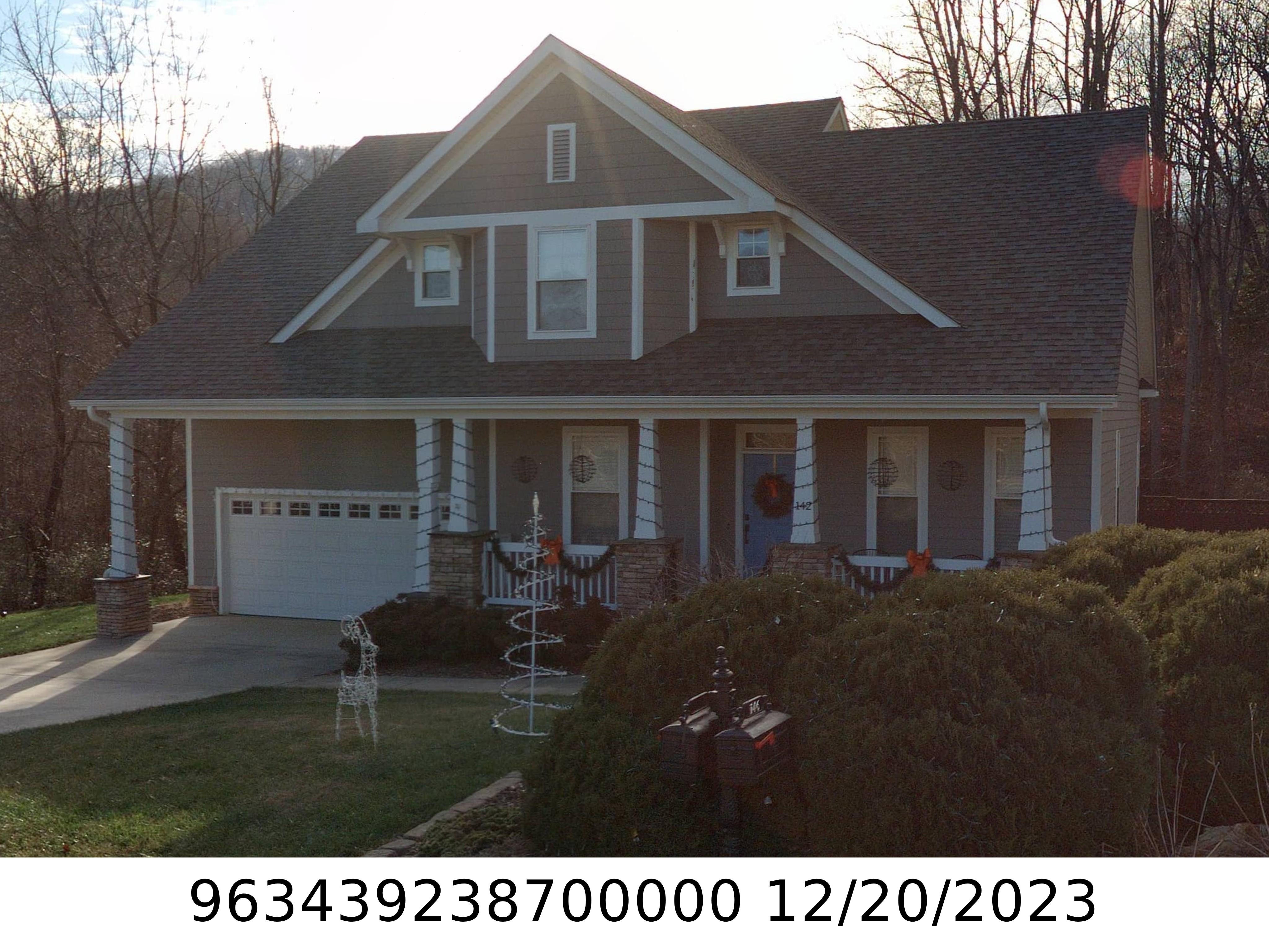 A picture of the property located at 142 CAROLINA BLUE BIRD LOOP, ARDEN NC 28704.
