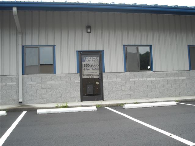A picture of the property located at 4 CELTIC DR.
