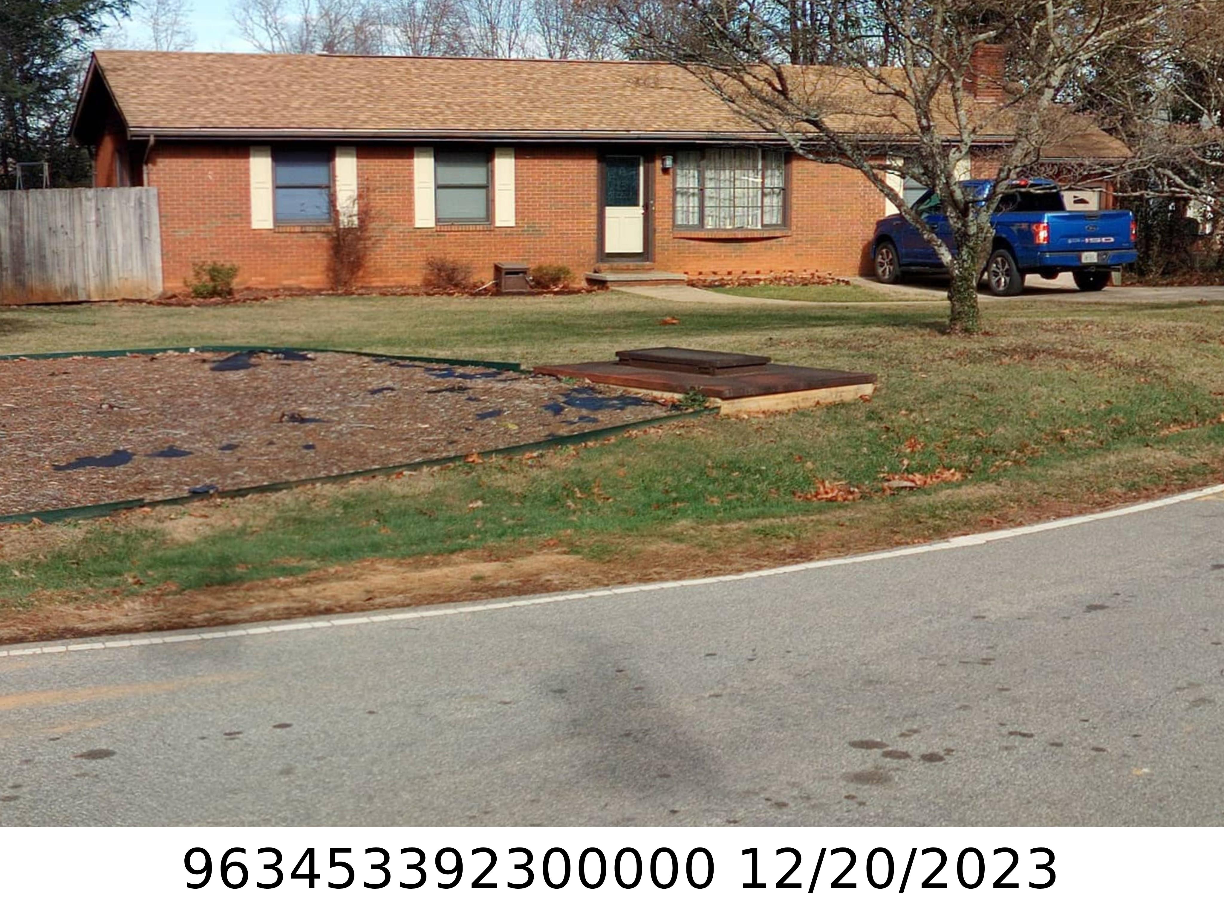 A picture of the property located at 6 SOUTHWICKE DR, ARDEN NC 28704.