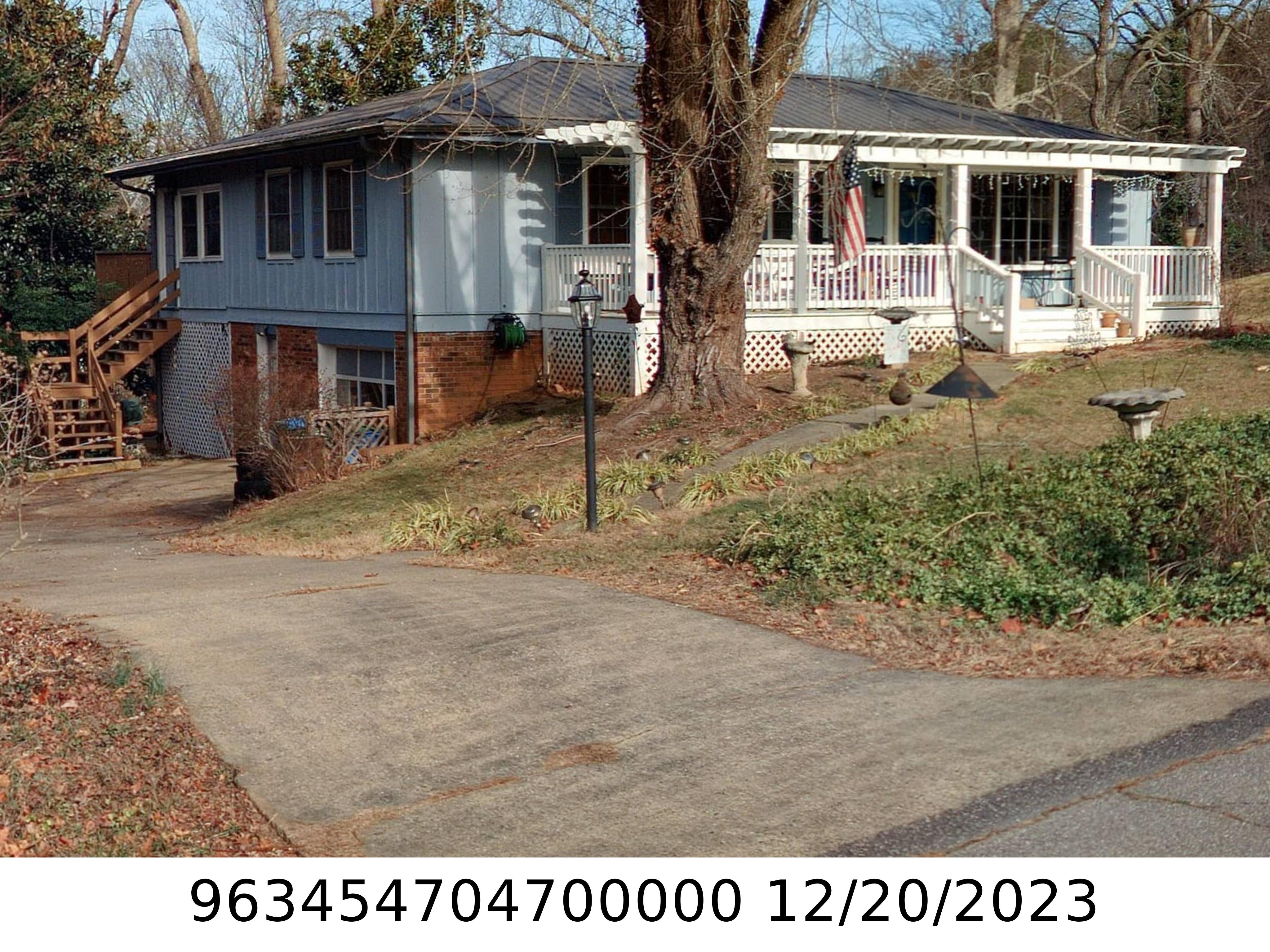 A picture of the property located at 14 SOUTHWICKE DR, ARDEN NC 28704.