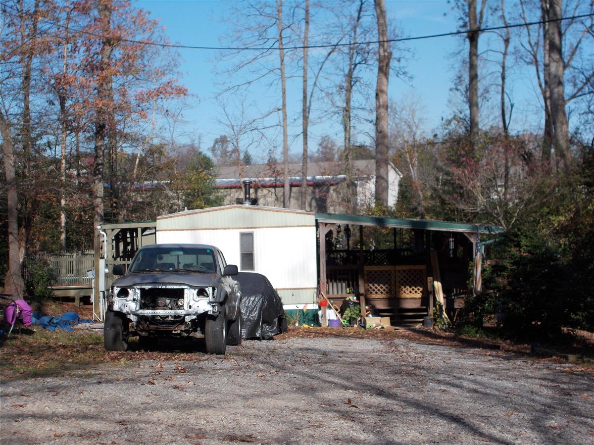A picture of the property located at 36 HOLLY ACRES LN, ARDEN NC 28704.