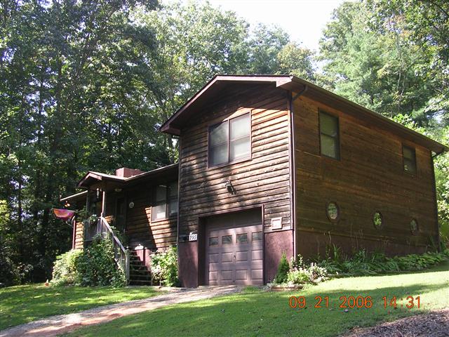 A picture of the property located at 416 HERON BRANCH DR, ARDEN NC 28704.