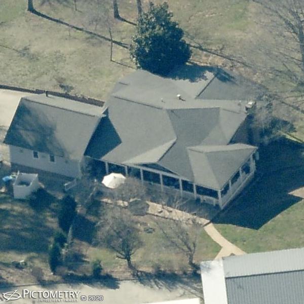A picture of the property located at 5 W HAVEN DR, ARDEN NC 28704.