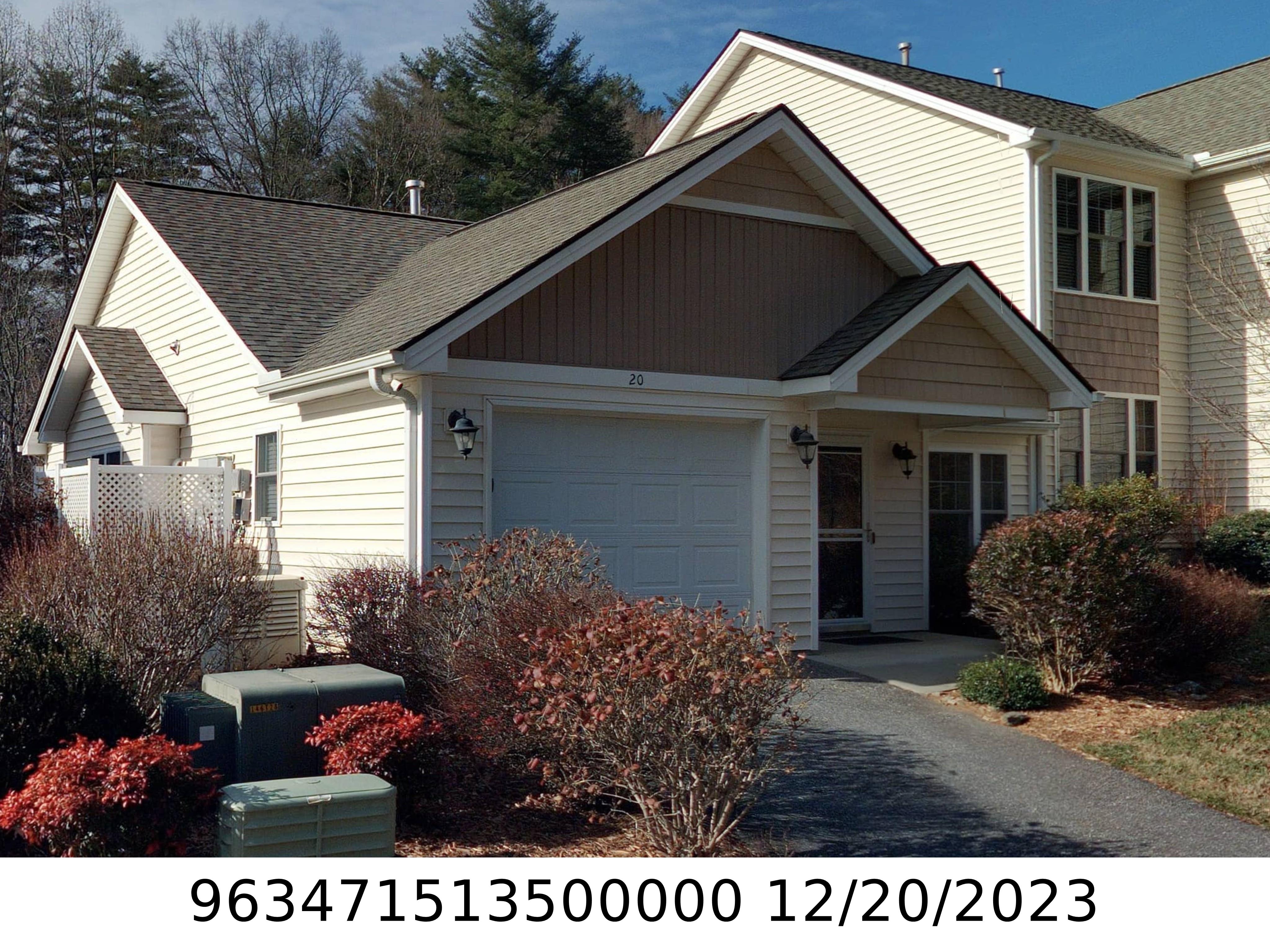 A picture of the property located at 20 LOCOLE DR, ARDEN NC 28704.