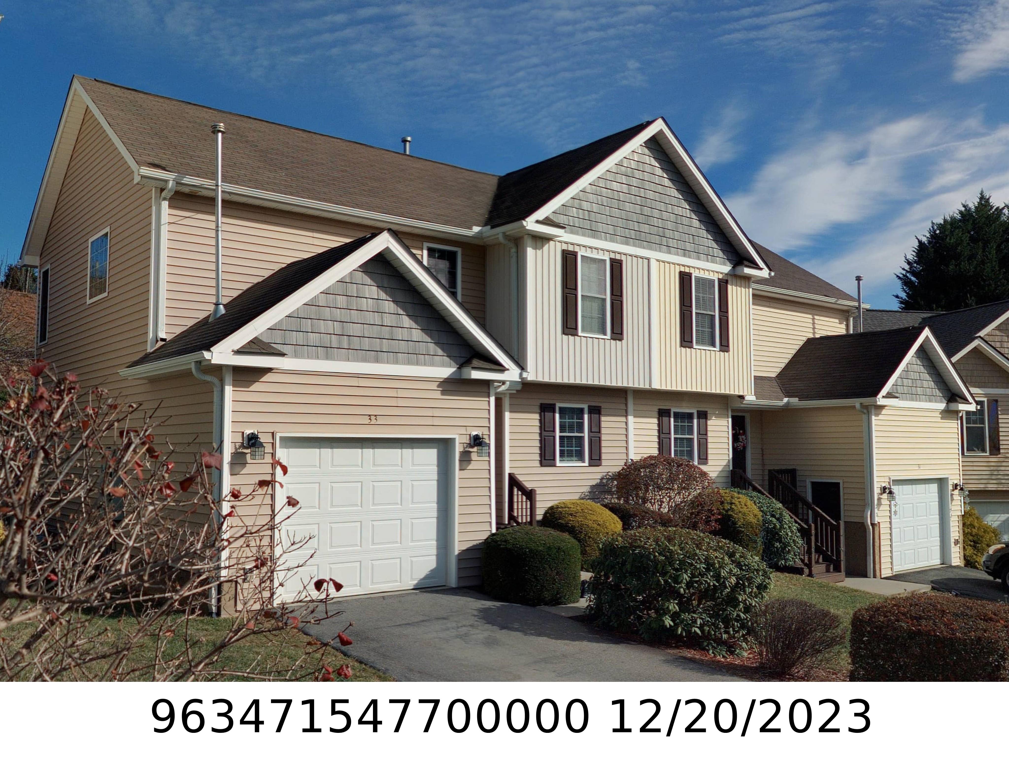 A picture of the property located at 33 LOCOLE DR, ARDEN NC 28704.