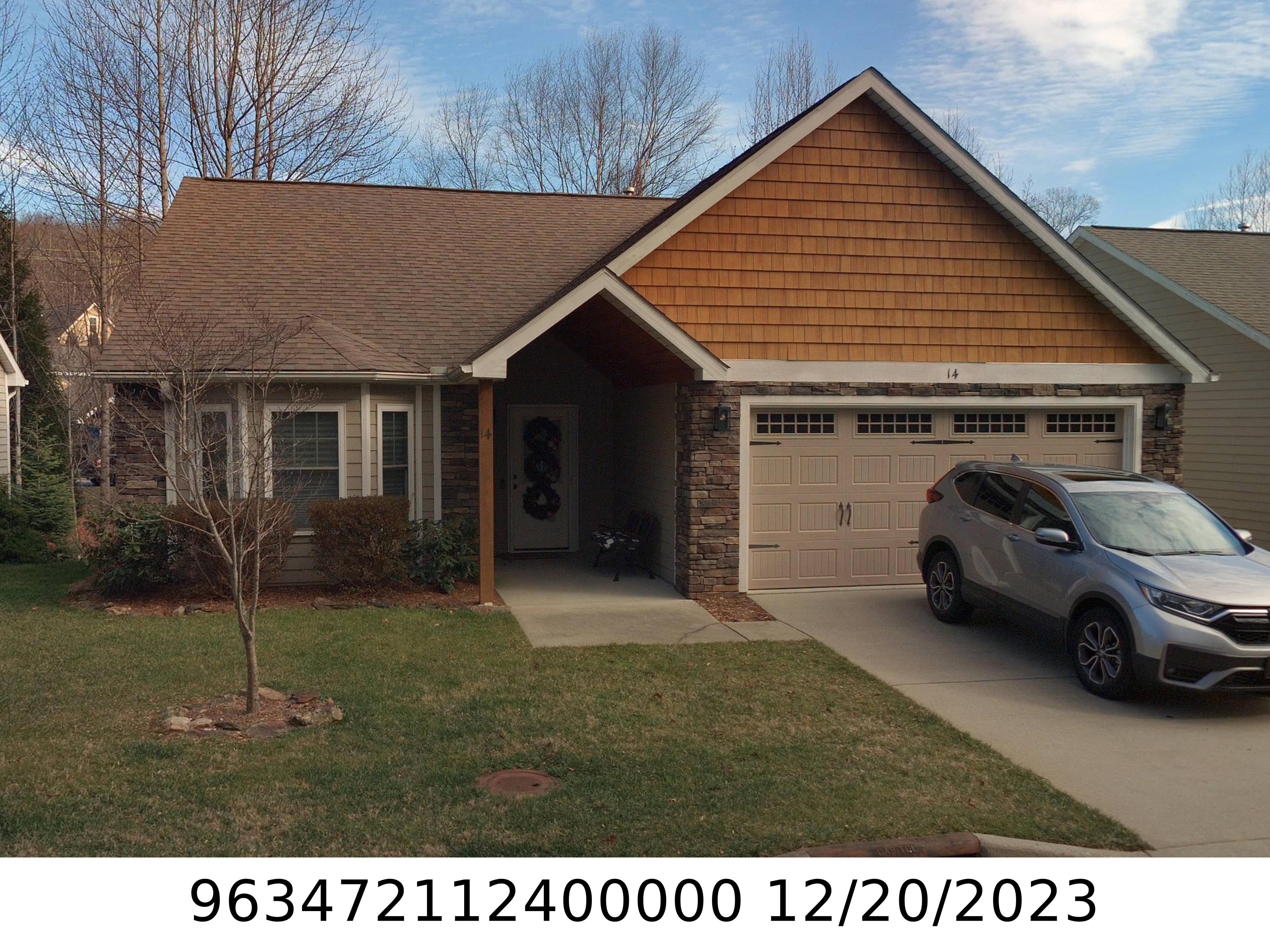 A picture of the property located at 14 JENNLYNN DR, ARDEN NC 28704.