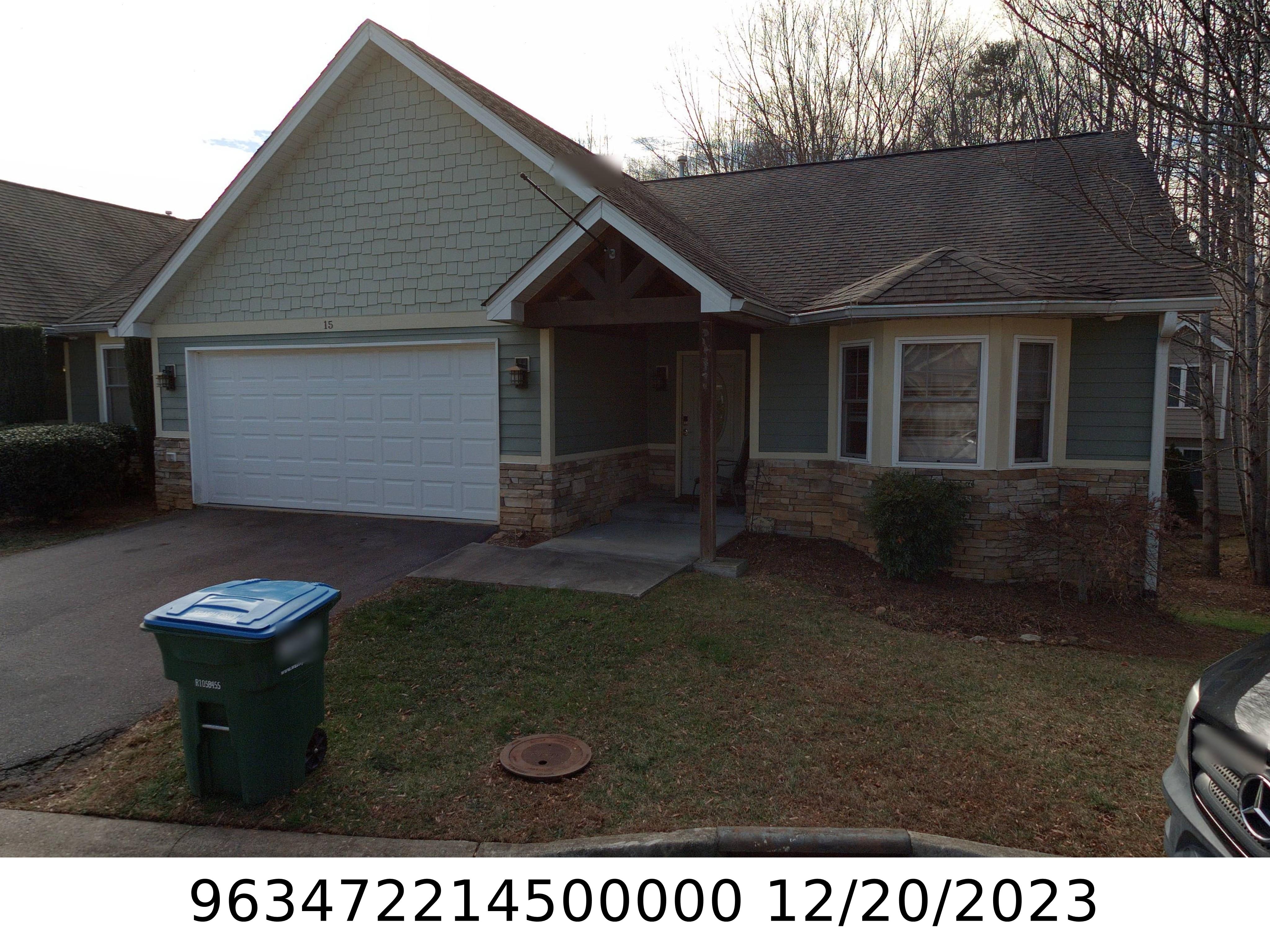 A picture of the property located at 15 KAYLOR DR, ARDEN NC 28704.