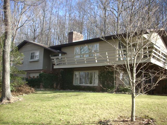 A picture of the property located at 6 WILDWOOD DR UNINCORPORATED.