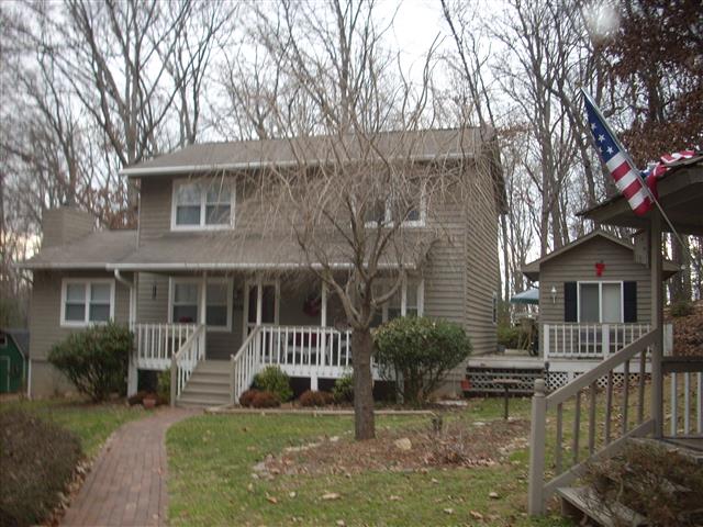 A picture of the property located at 50 SOUTHWICKE DR, ARDEN NC 28704.