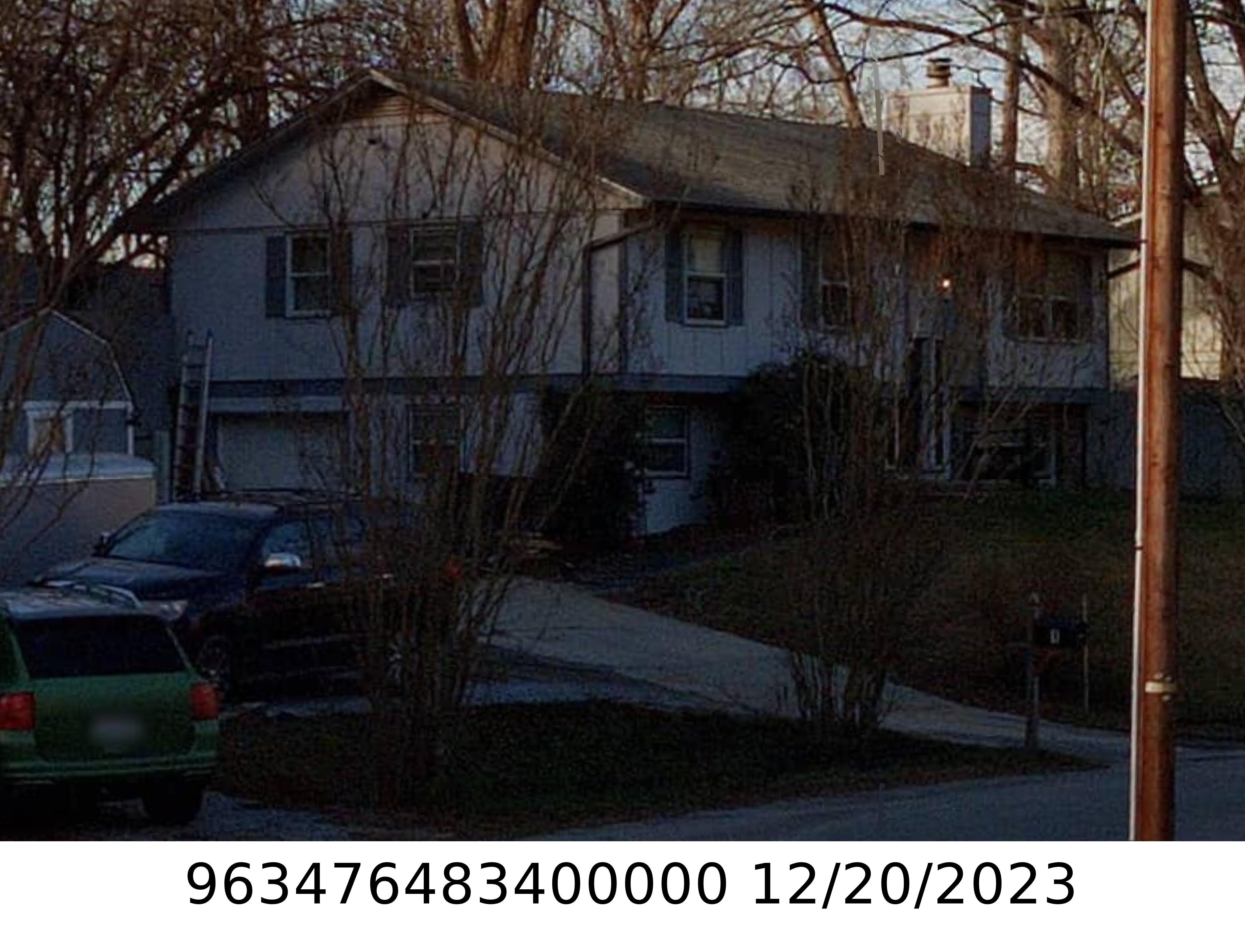 A picture of the property located at 1 SPRING VALLEY DR, ARDEN NC 28704.