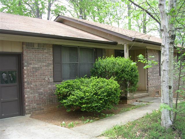 A picture of the property located at 7 SPRING VALLEY DR, ARDEN NC 28704.