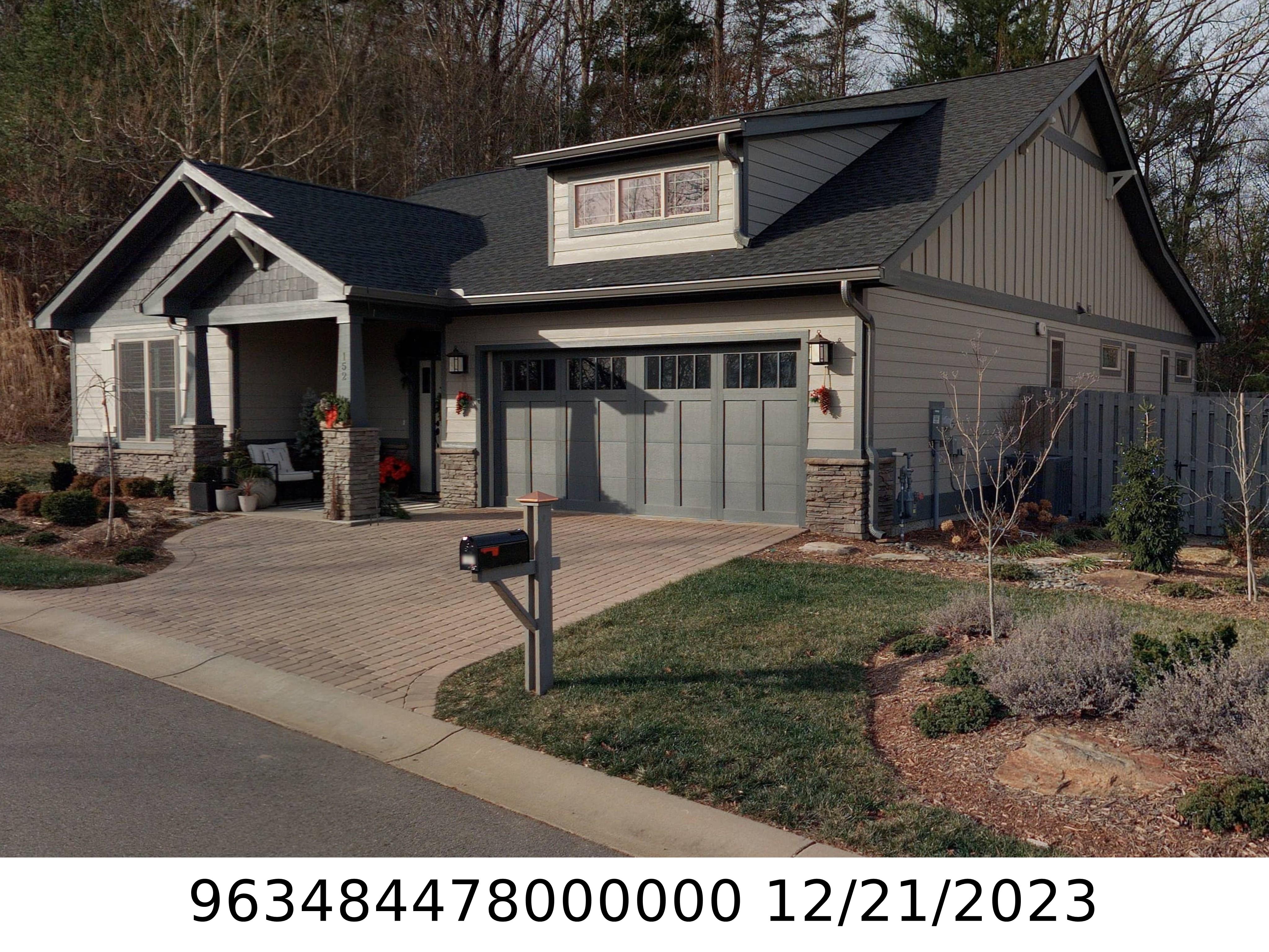 A picture of the property located at 152 WAIGHTSTILL DR, ARDEN NC 28704.