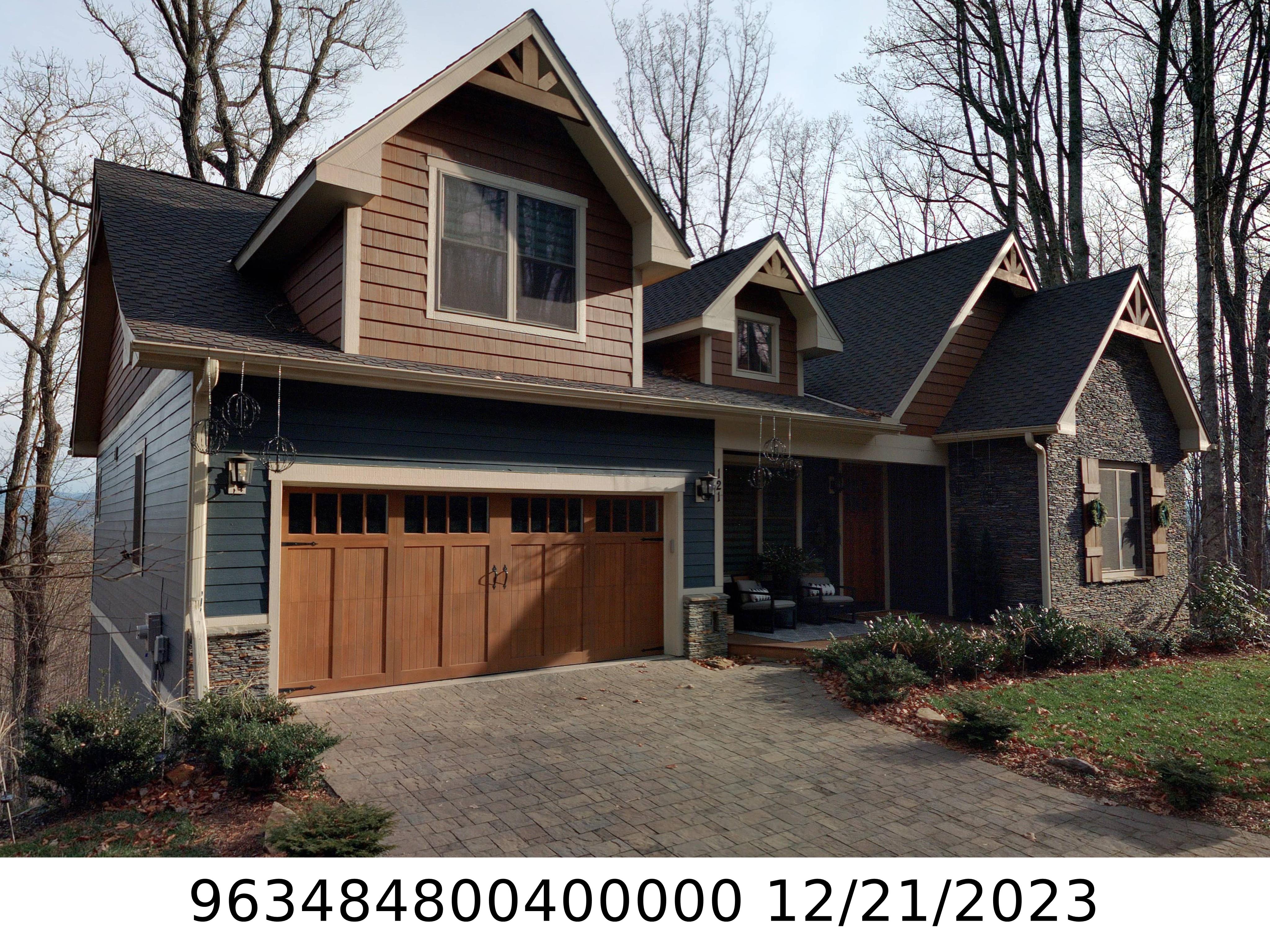 A picture of the property located at 121 WAIGHTSTILL DR, ARDEN NC 28704.