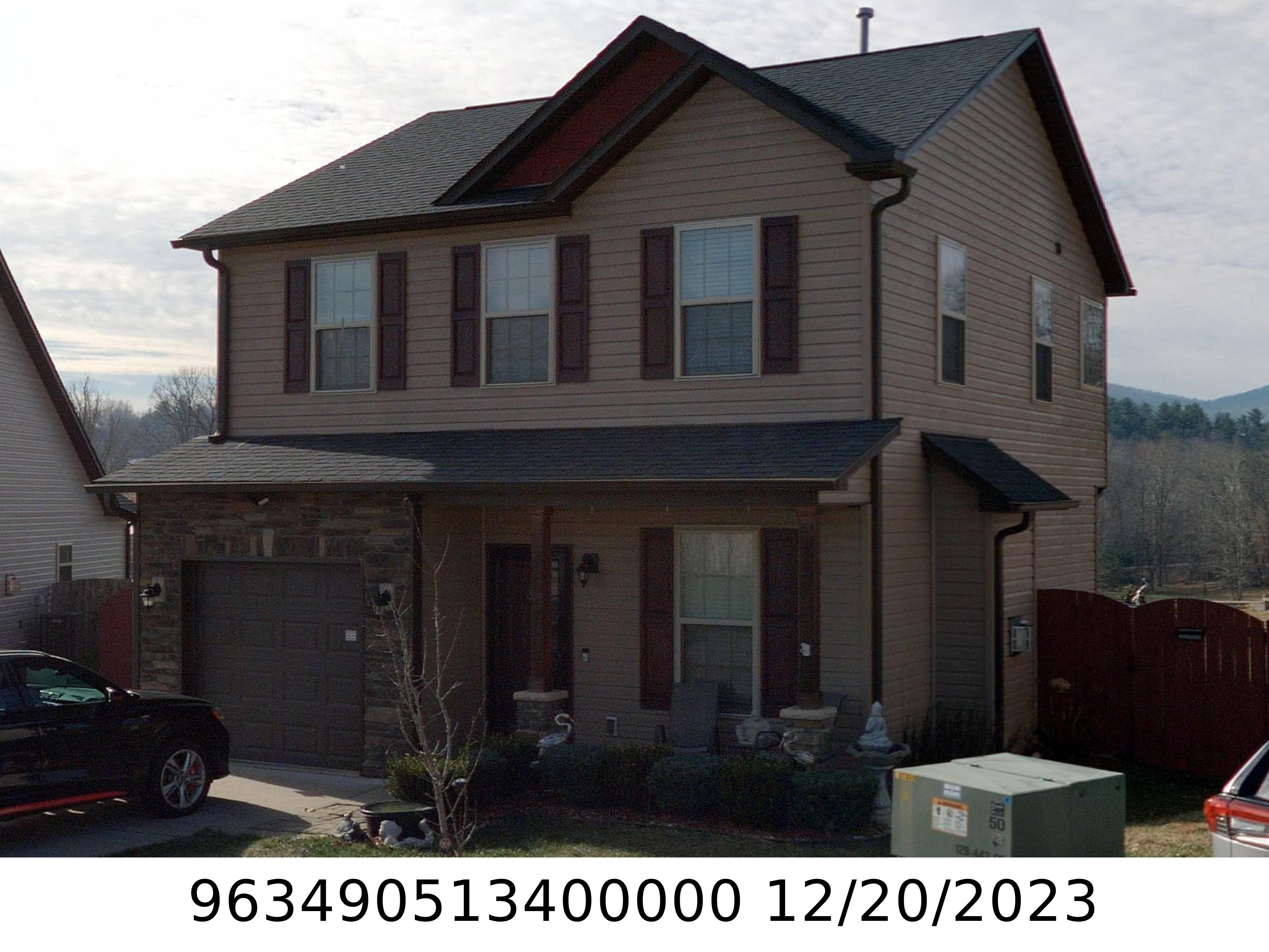 A picture of the property located at 37 MALLARD RUN DR, ARDEN NC 28704.