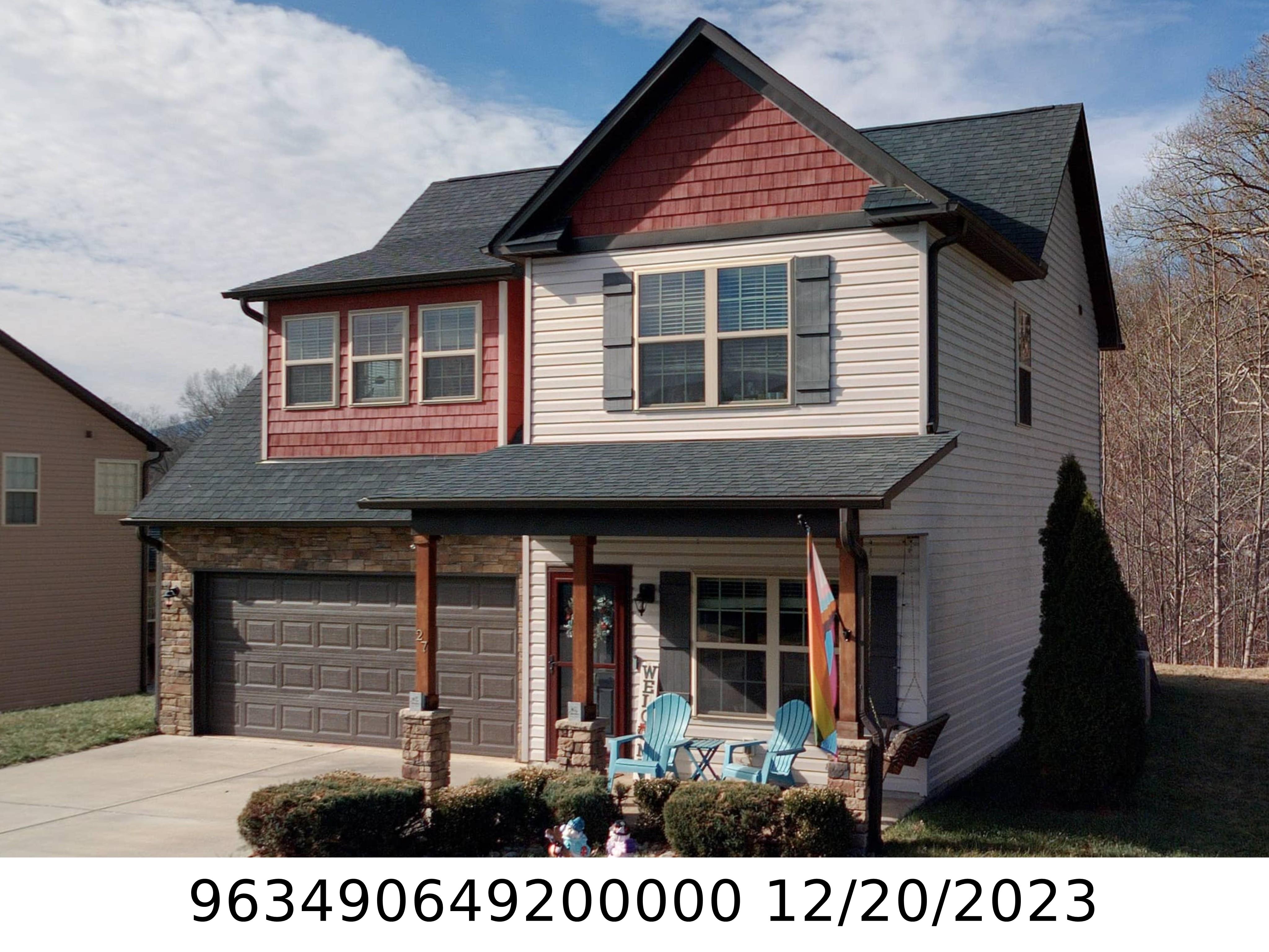 A picture of the property located at 27 MALLARD RUN DR, ARDEN NC 28704.