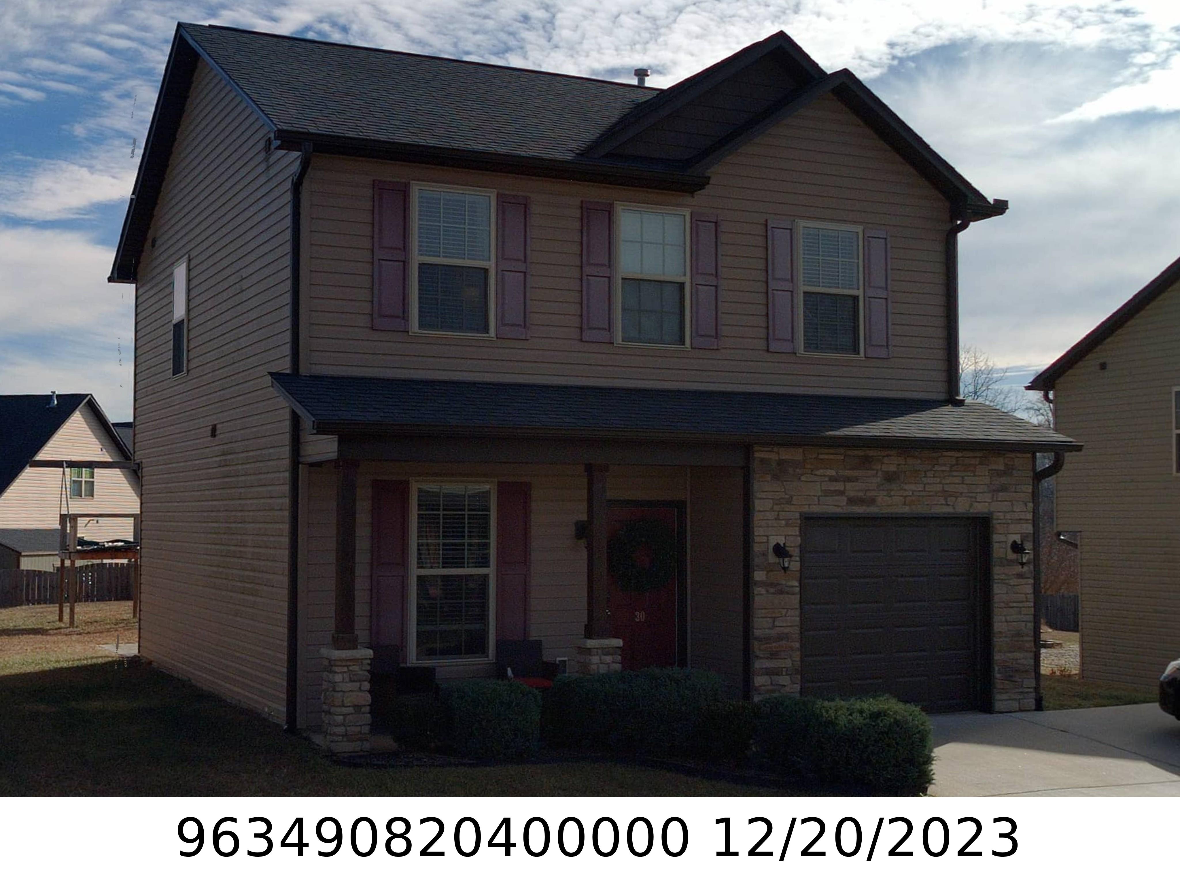 A picture of the property located at 30 MALLARD RUN DR, ARDEN NC 28704.