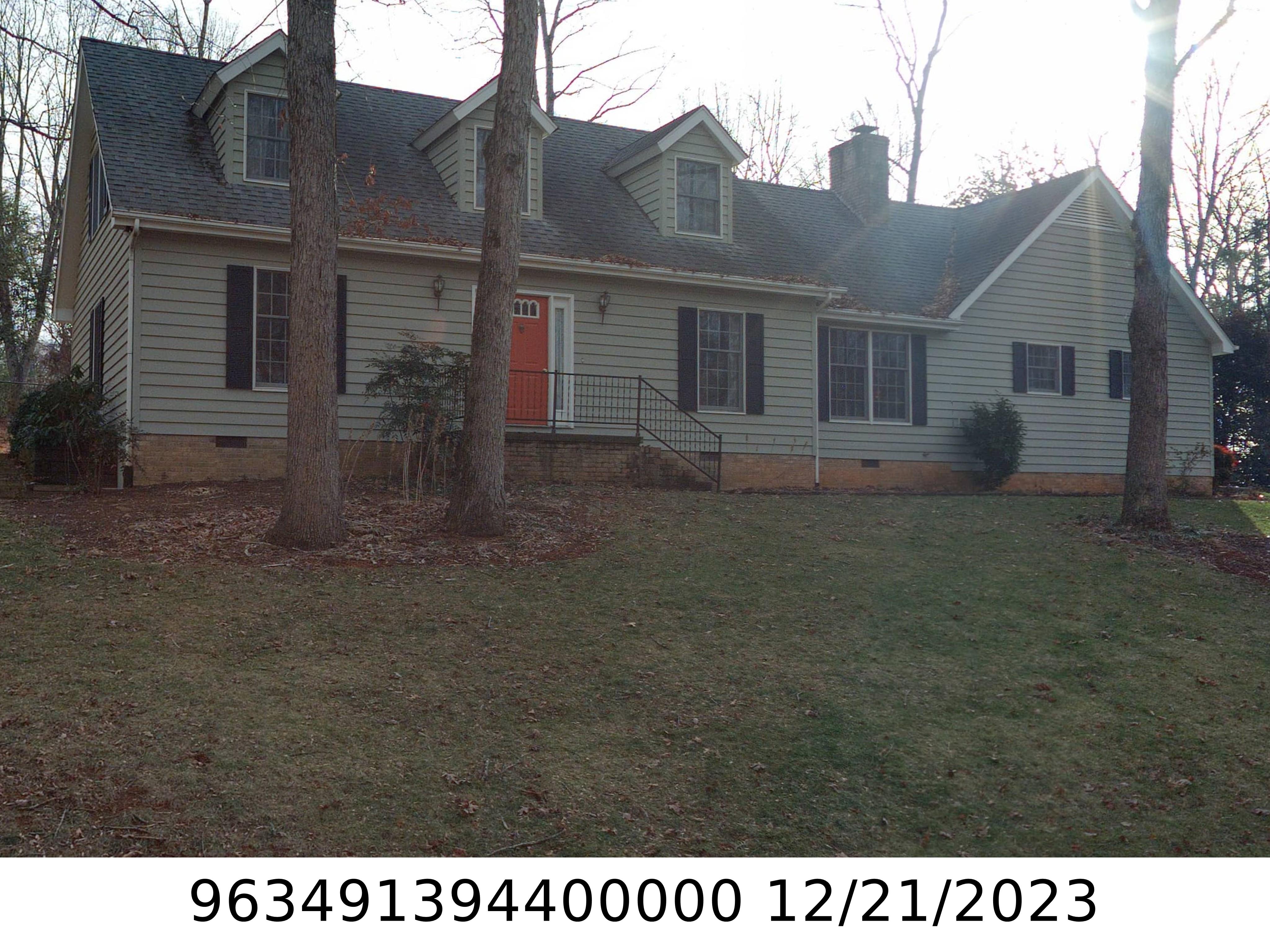 A picture of the property located at 2 SABRINA DR, ARDEN NC 28704.