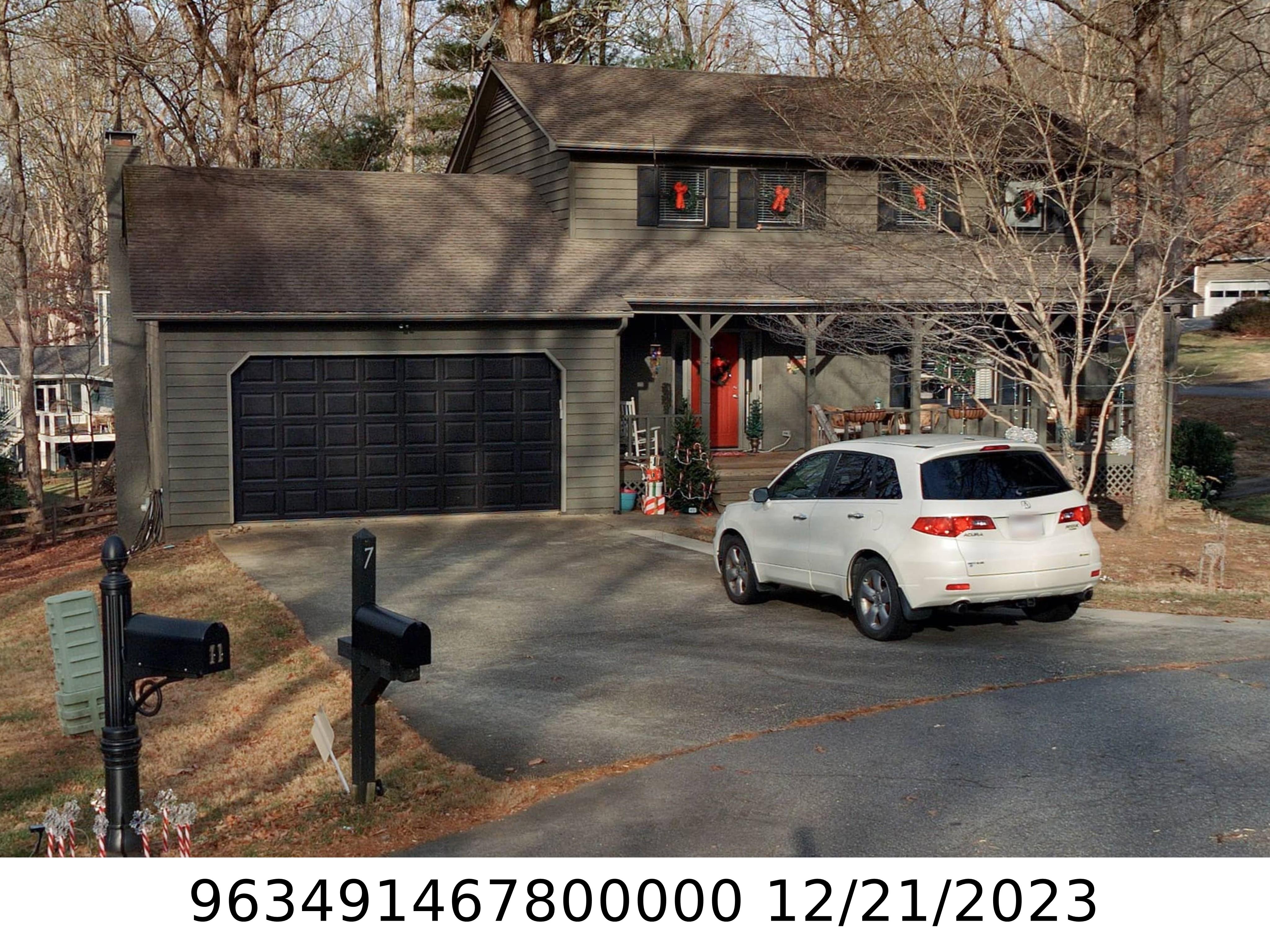 A picture of the property located at 5 SABRINA DR, ARDEN NC 28704.