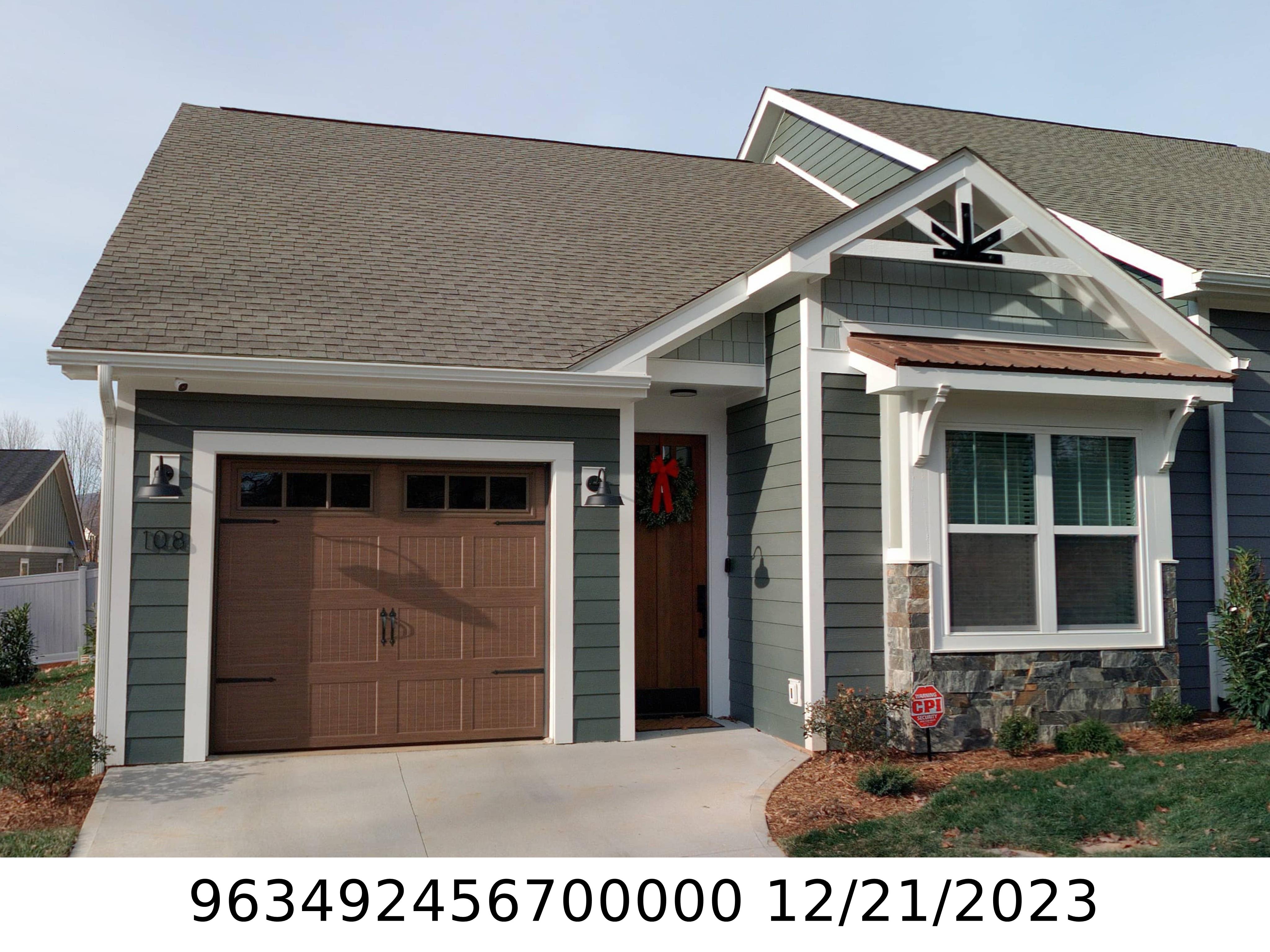 A picture of the property located at 108 CORALROOT LN, ARDEN NC 28704.