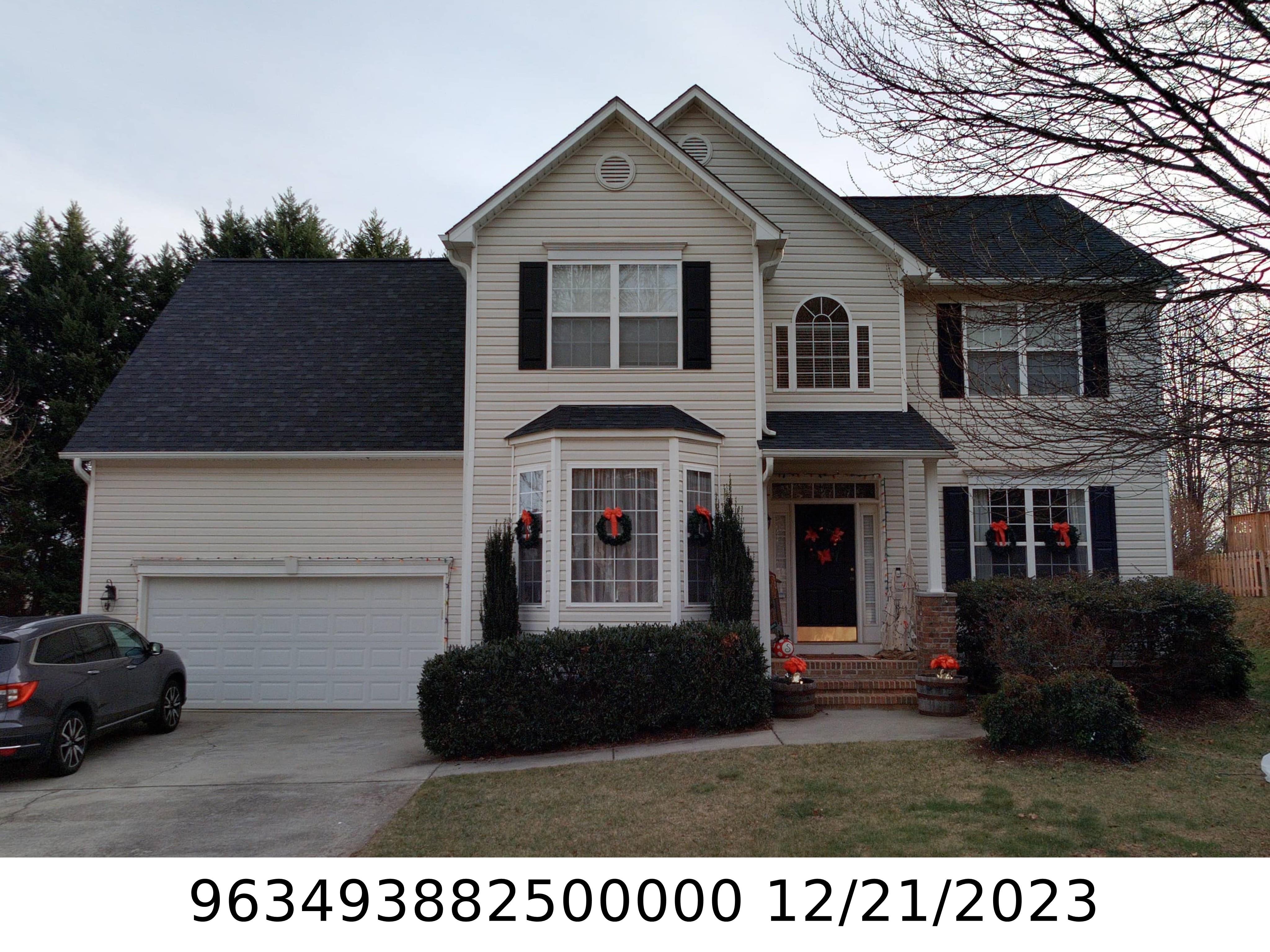 A picture of the property located at 34 YORKTOWN CIR, ARDEN NC 28704.