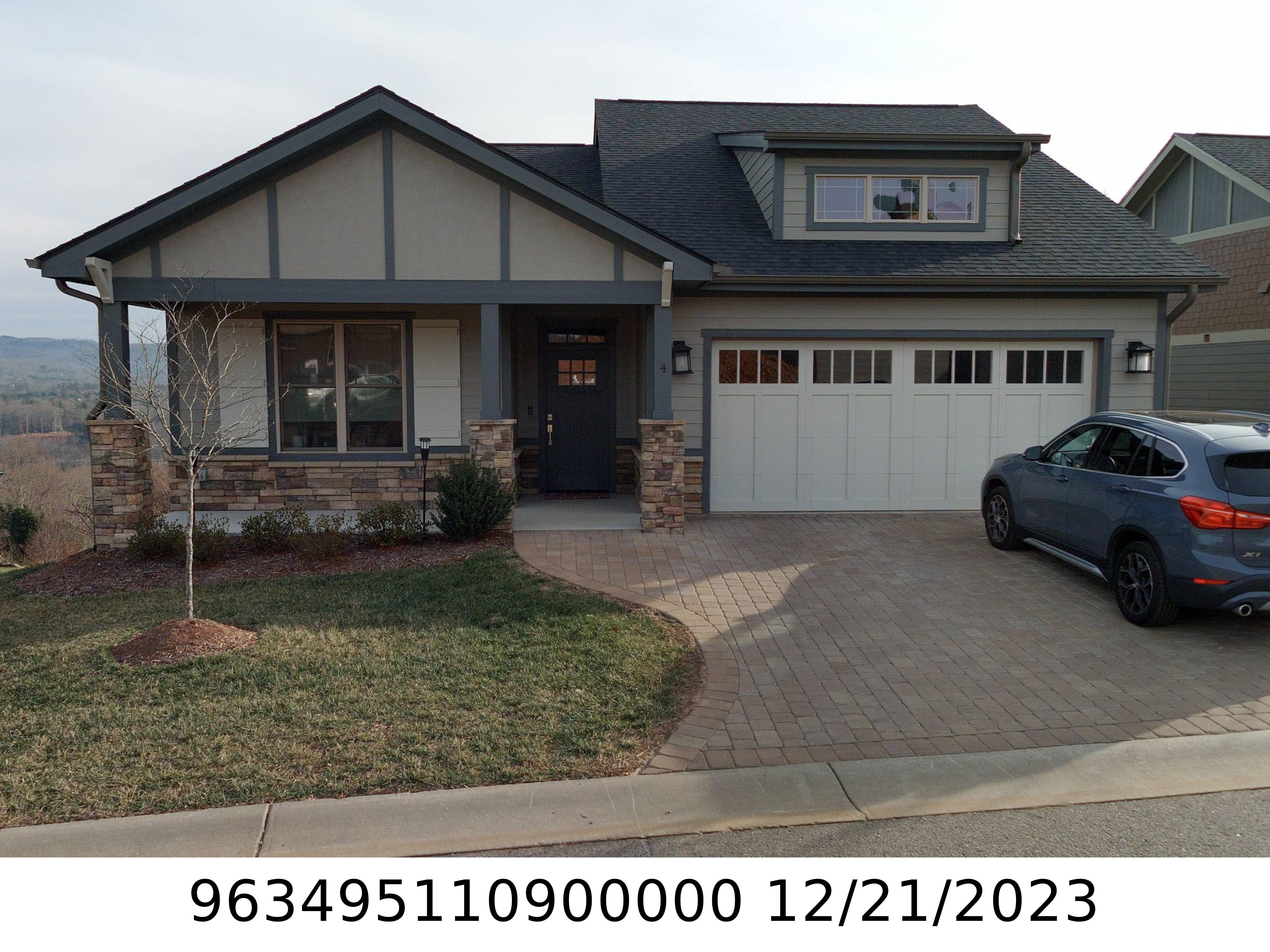 A picture of the property located at 4 BRITTON KNOLL PASS, ARDEN NC 28704.
