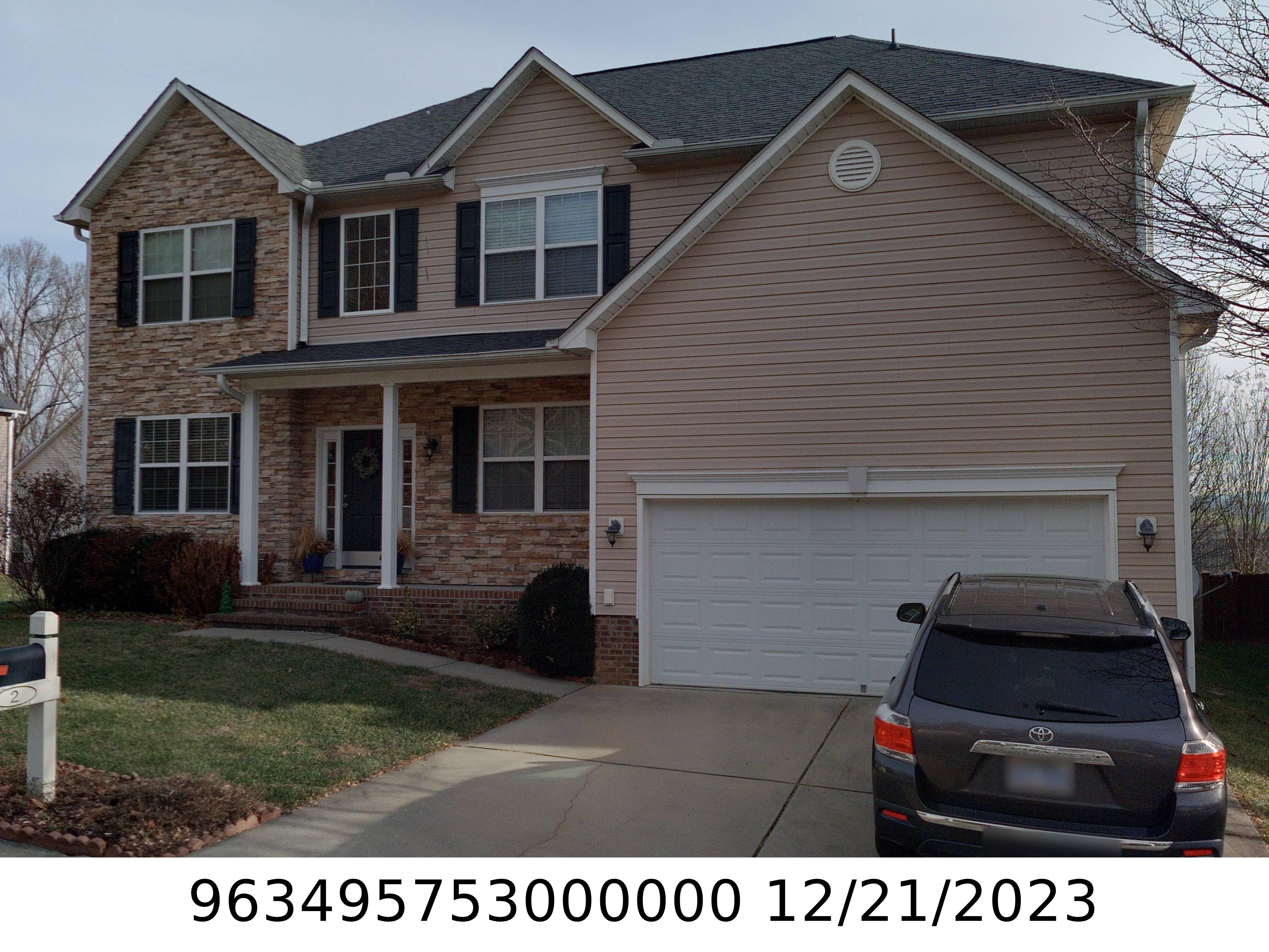A picture of the property located at 2 DANSFORD LN, ARDEN NC 28704.