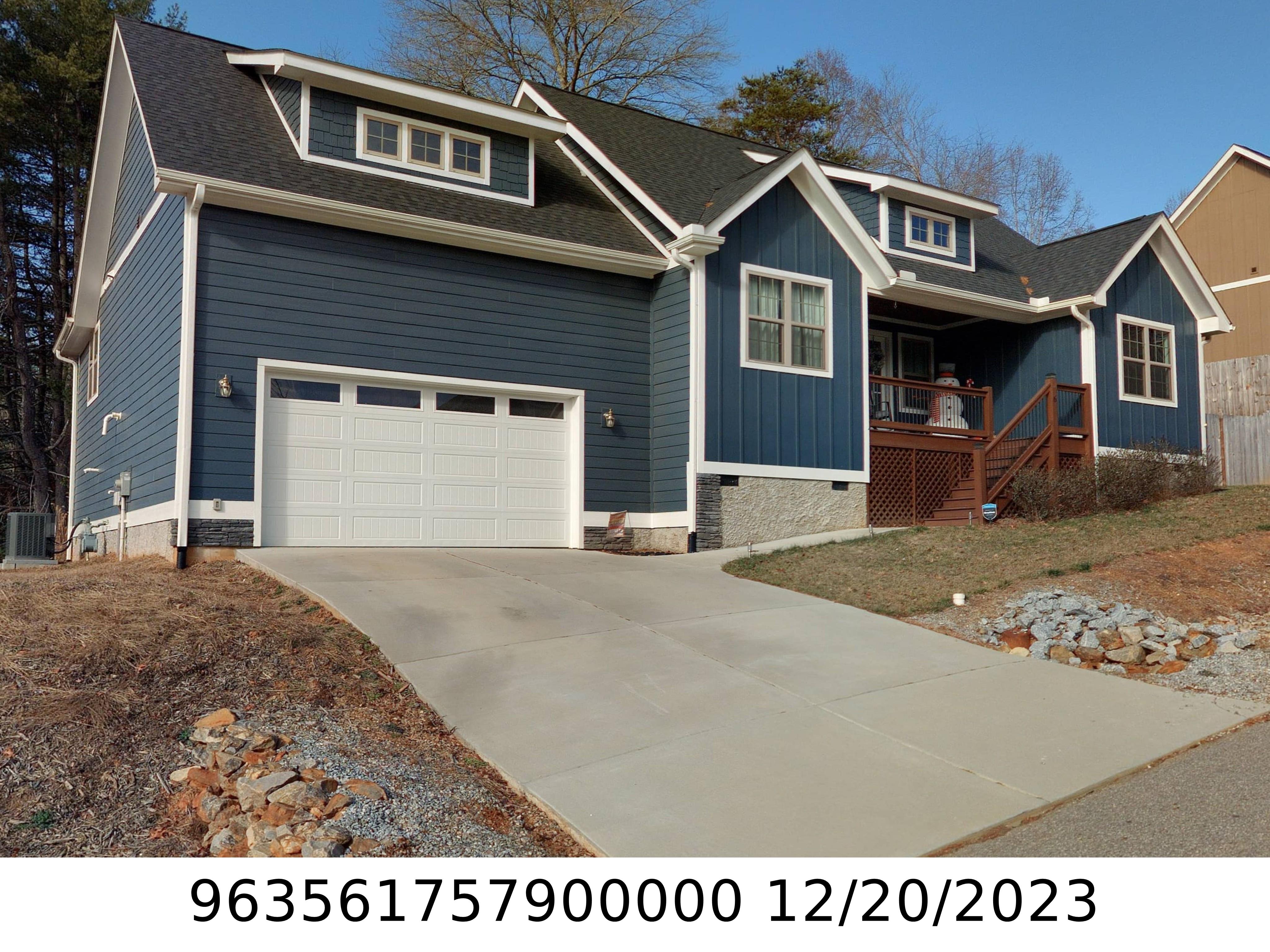 A picture of the property located at 6 WEATHER WOOD DR, ARDEN NC 28704.