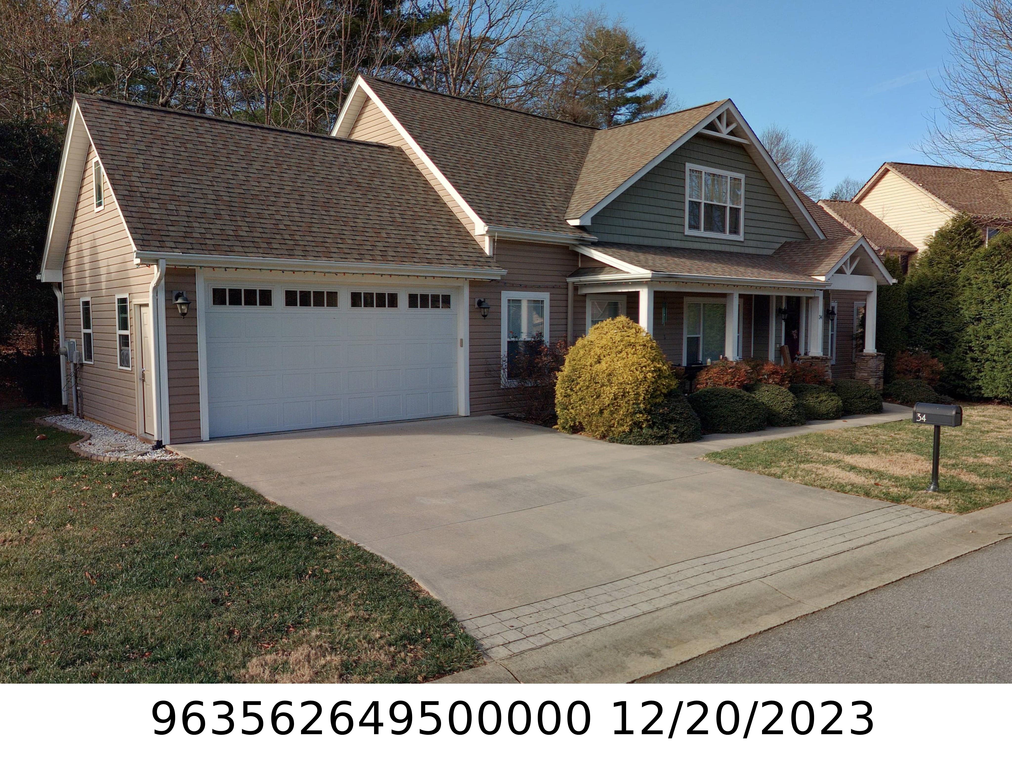 A picture of the property located at 34 DRIFTSTONE CIR, ARDEN NC 28704.