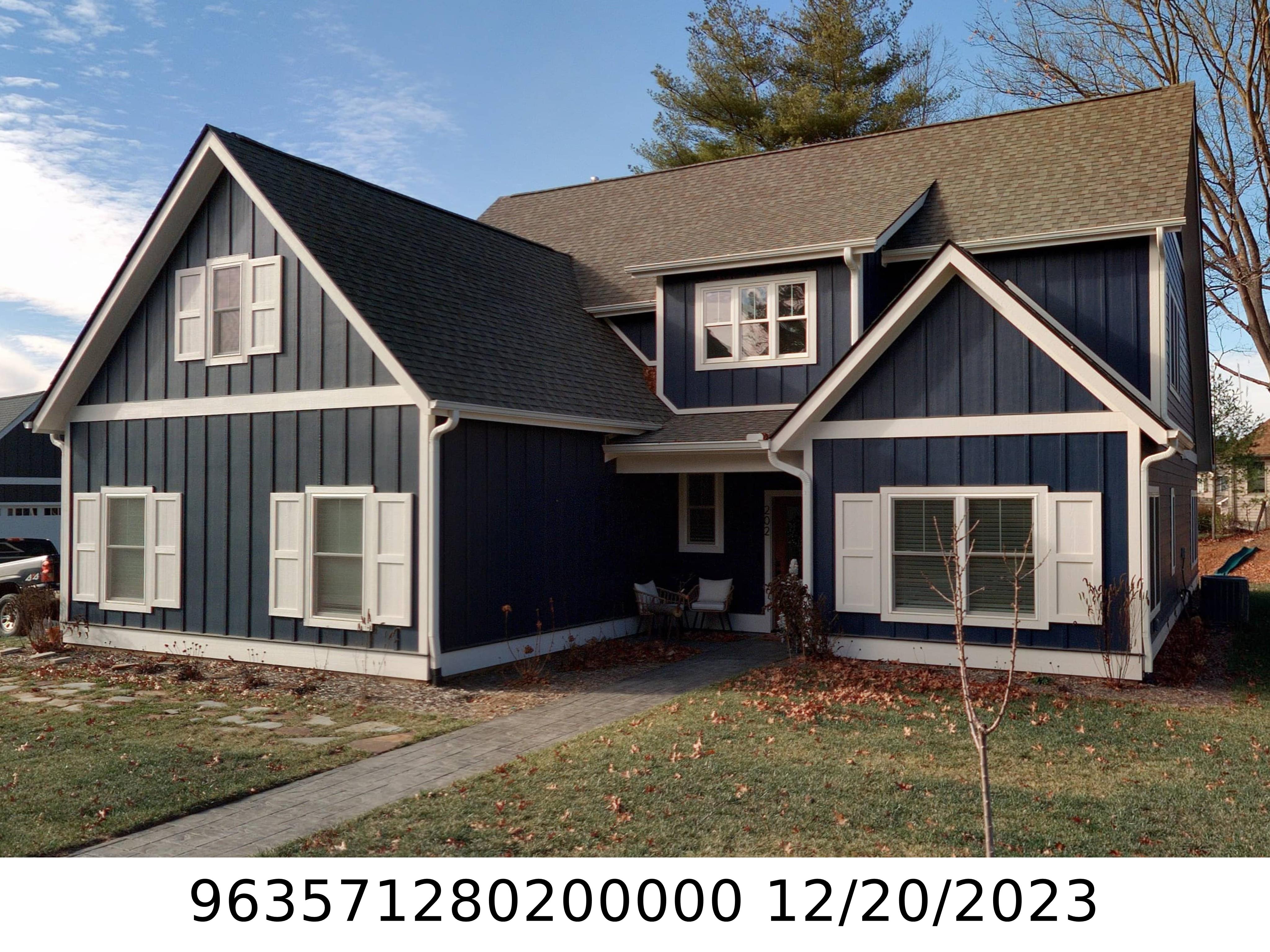A picture of the property located at 202 WEYBRIDGE DR, ARDEN NC 28704.