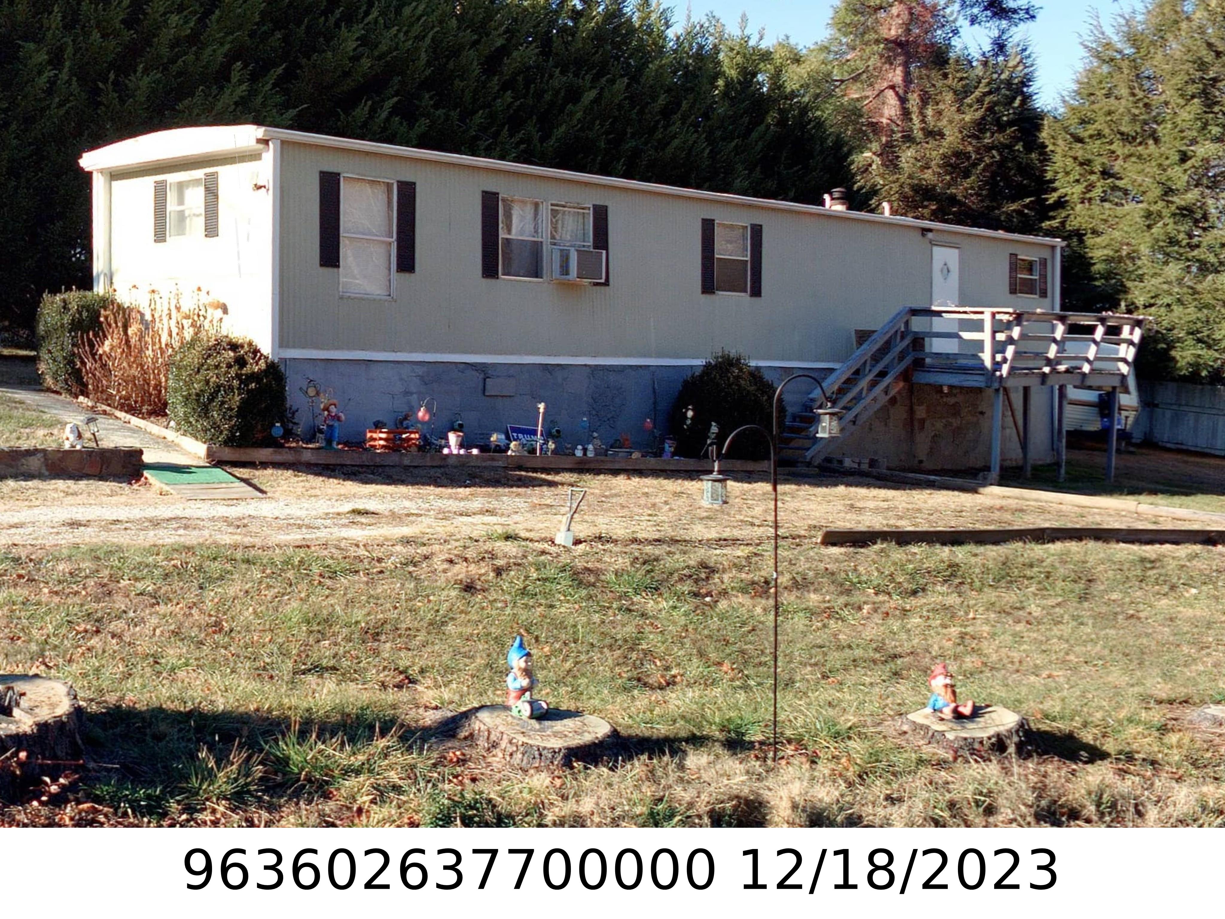 A picture of the property located at 3 KNOB HILL RD, ASHEVILLE NC 28806.