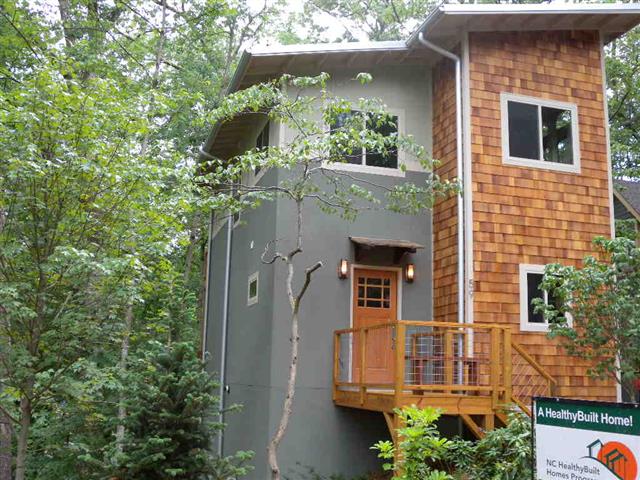 A picture of the property located at 59 MORNINGSIDE DR, ASHEVILLE NC 28806.