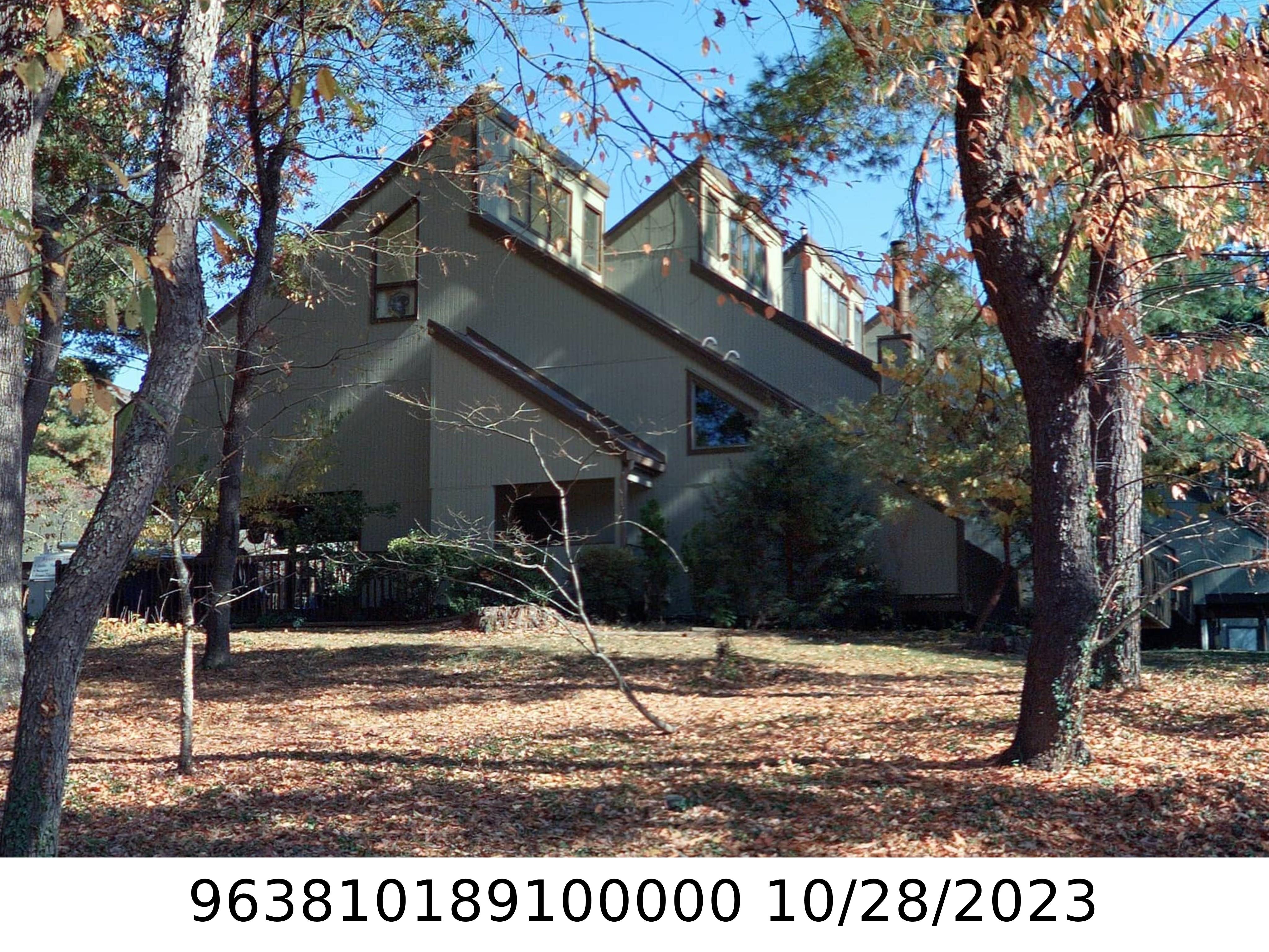 A picture of the property located at 47 MAPLE RIDGE LN, ASHEVILLE NC 28806.