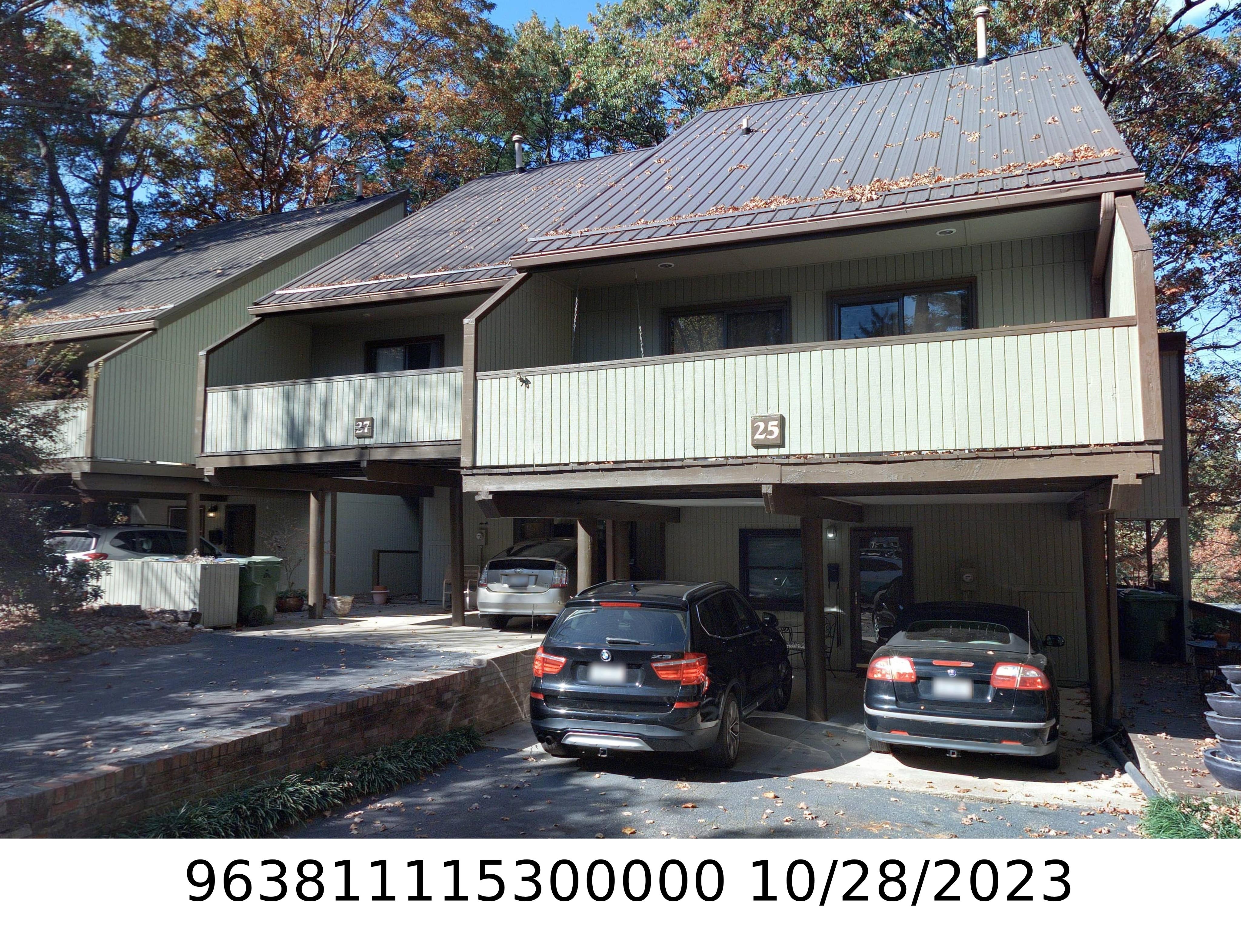 A picture of the property located at 27 MAPLE RIDGE LN, ASHEVILLE NC 28806.