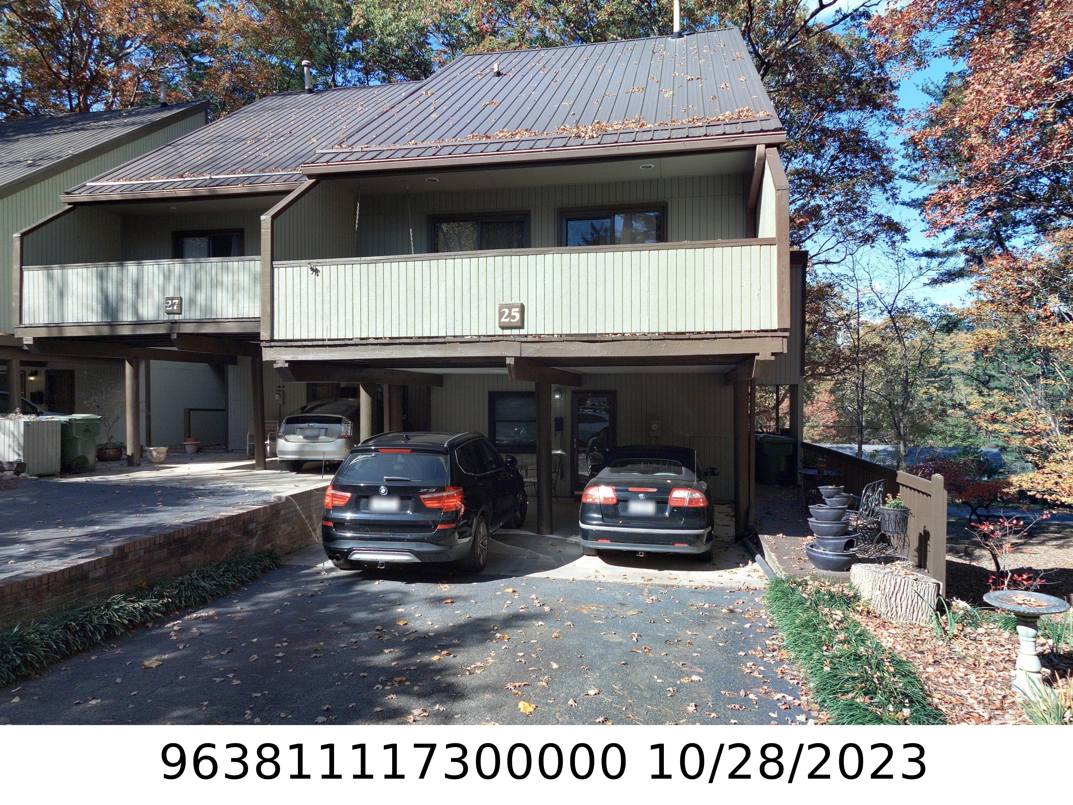 A picture of the property located at 25 MAPLE RIDGE LN, ASHEVILLE NC 28806.