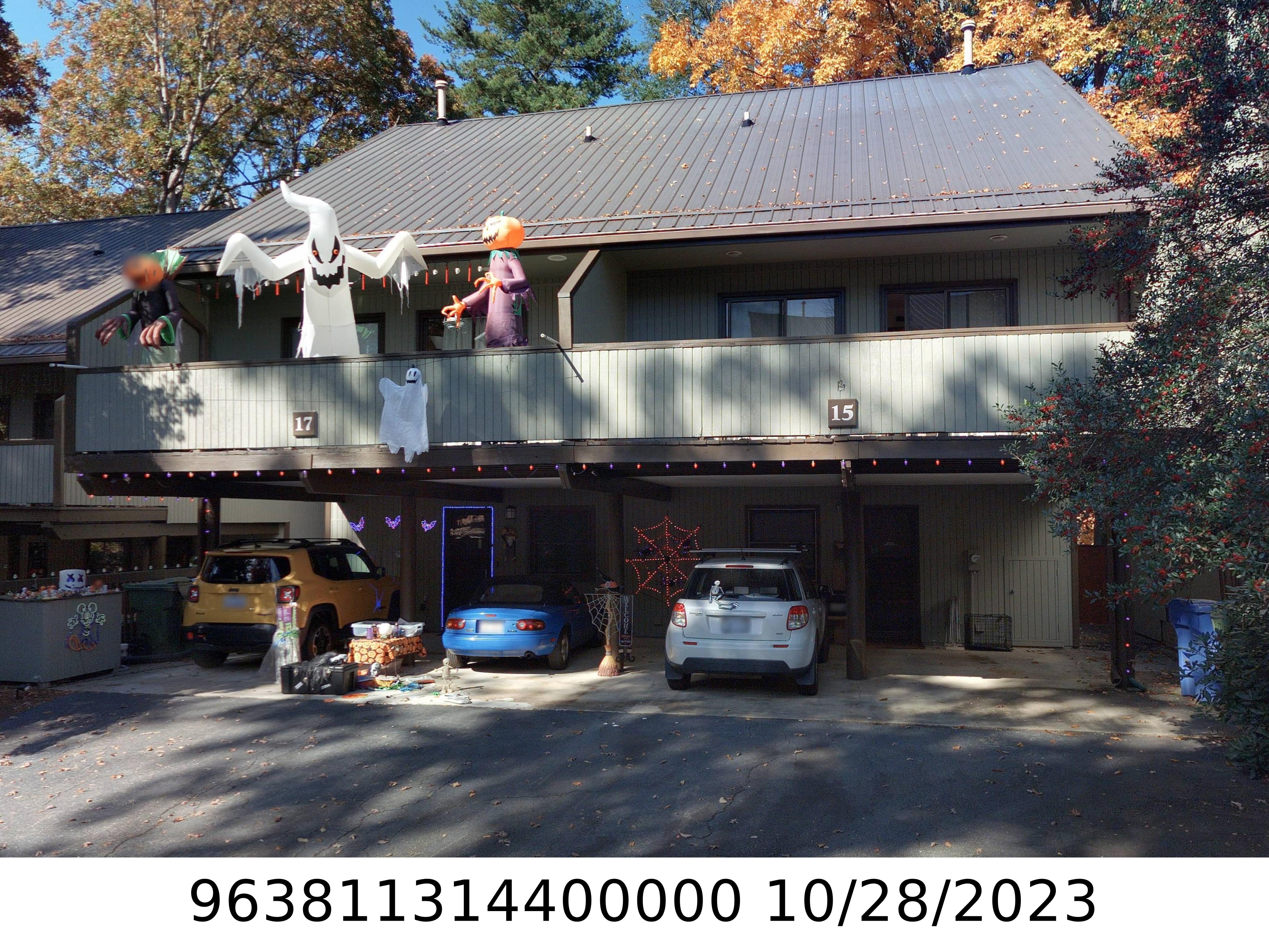 A picture of the property located at 15 MAPLE RIDGE LN, ASHEVILLE NC 28806.