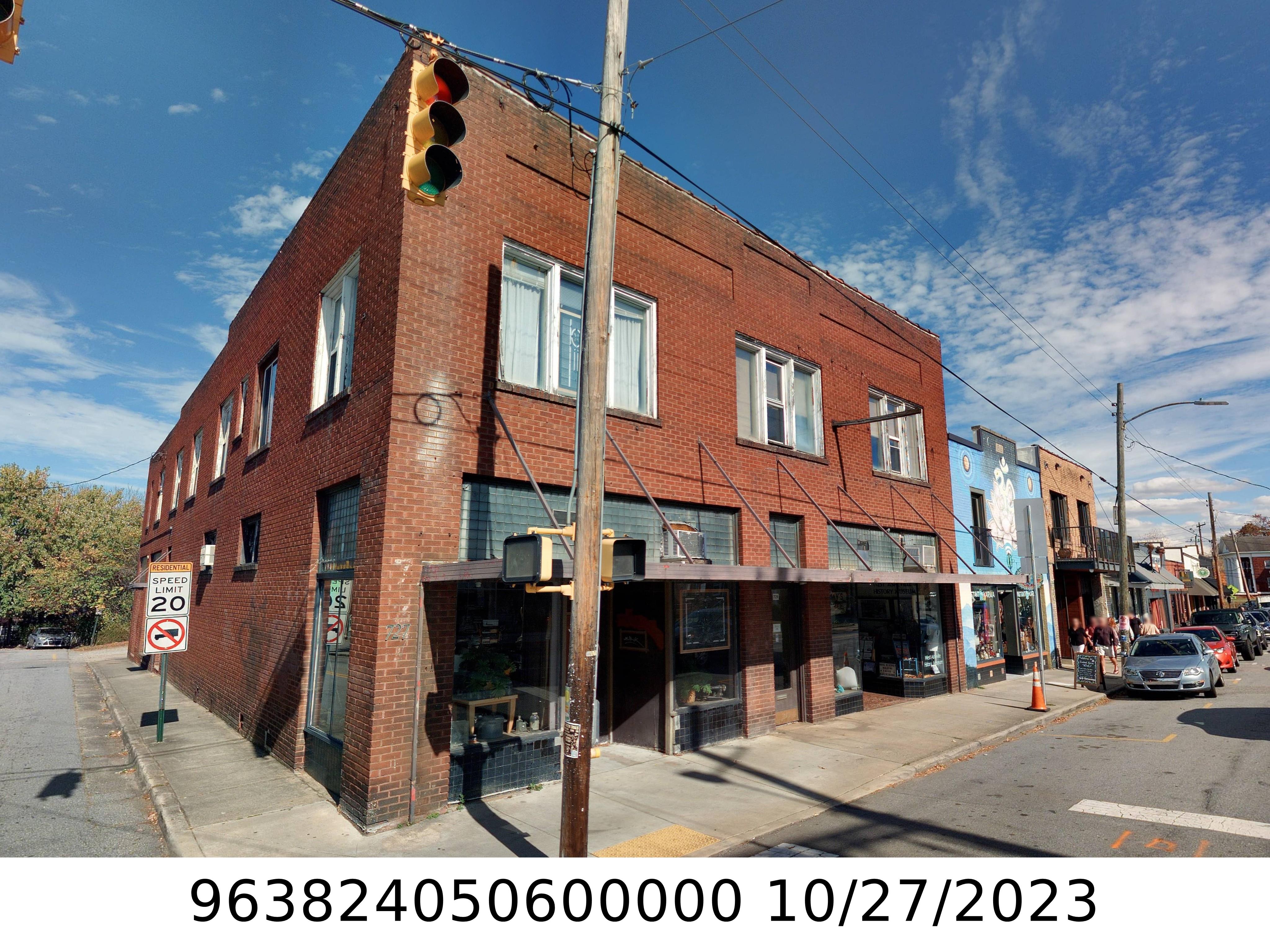 A picture of the property located at 729 HAYWOOD RD, ASHEVILLE NC 28806.