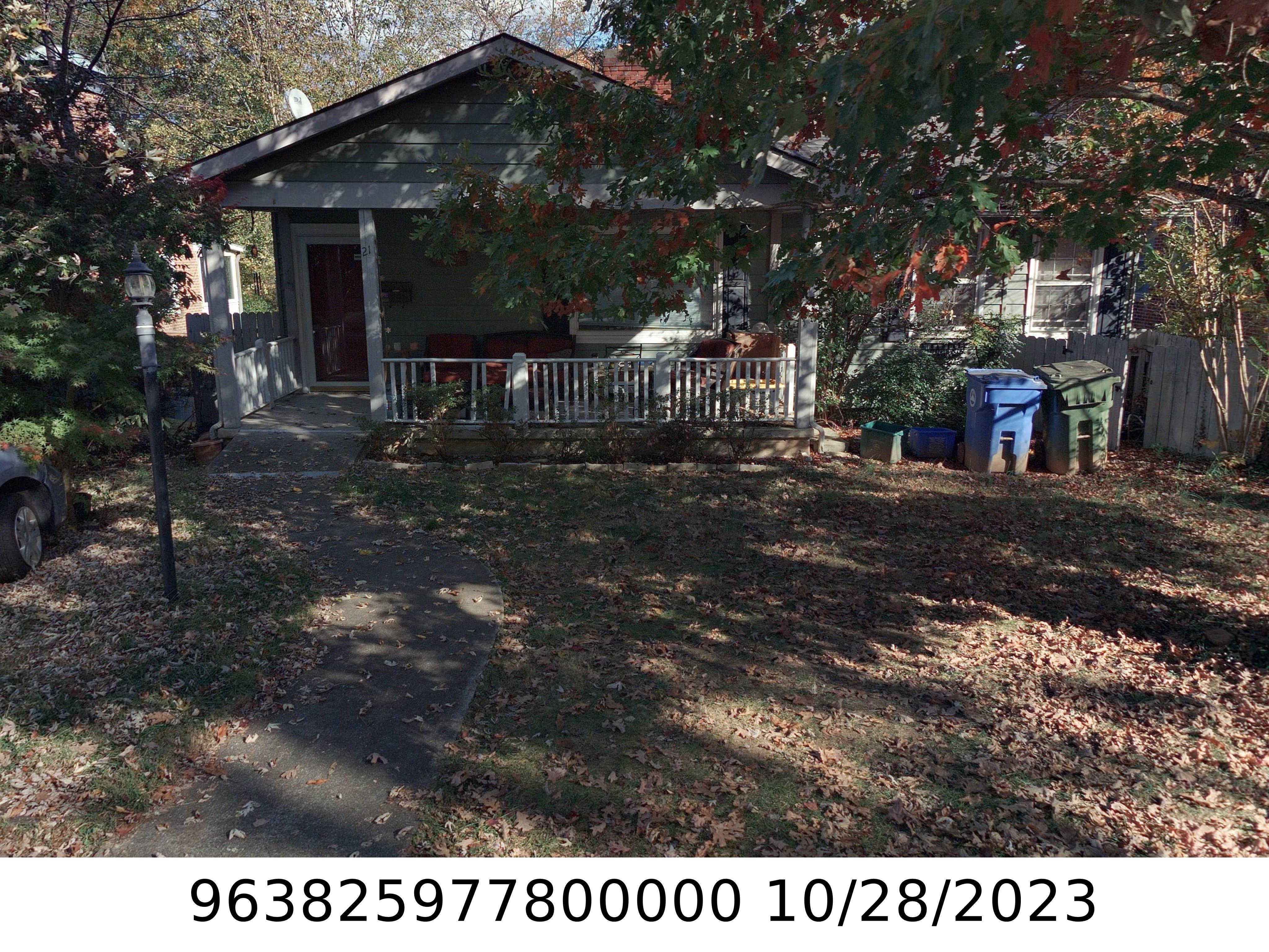 A picture of the property located at 21 BRUCEMONT CIR, ASHEVILLE NC 28806.