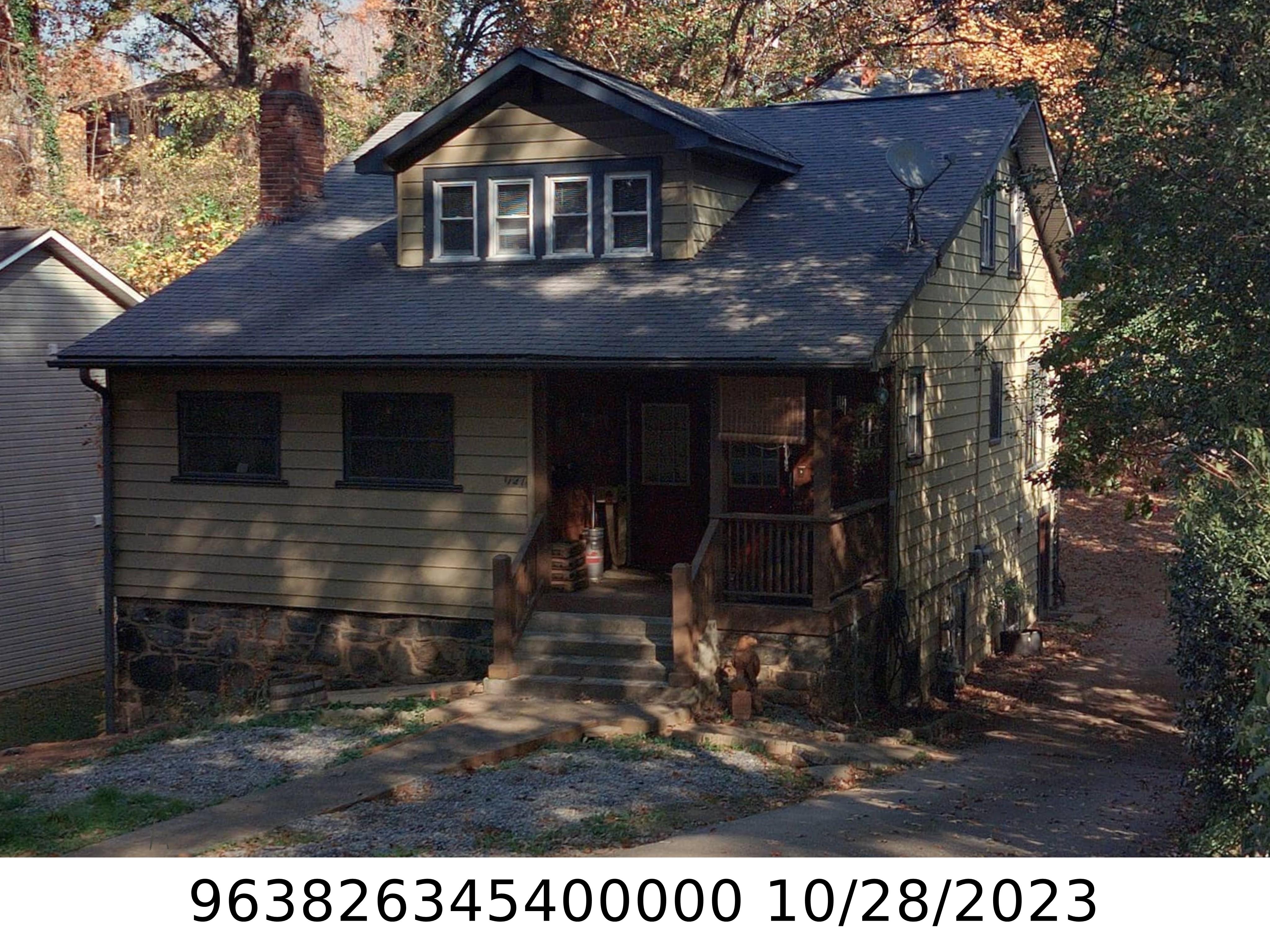 A picture of the property located at 141 LOUISIANA AVE, ASHEVILLE NC 28806.