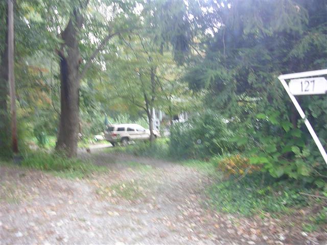 A picture of the property located at 127 BRUCEMONT CIR, ASHEVILLE NC 28806.
