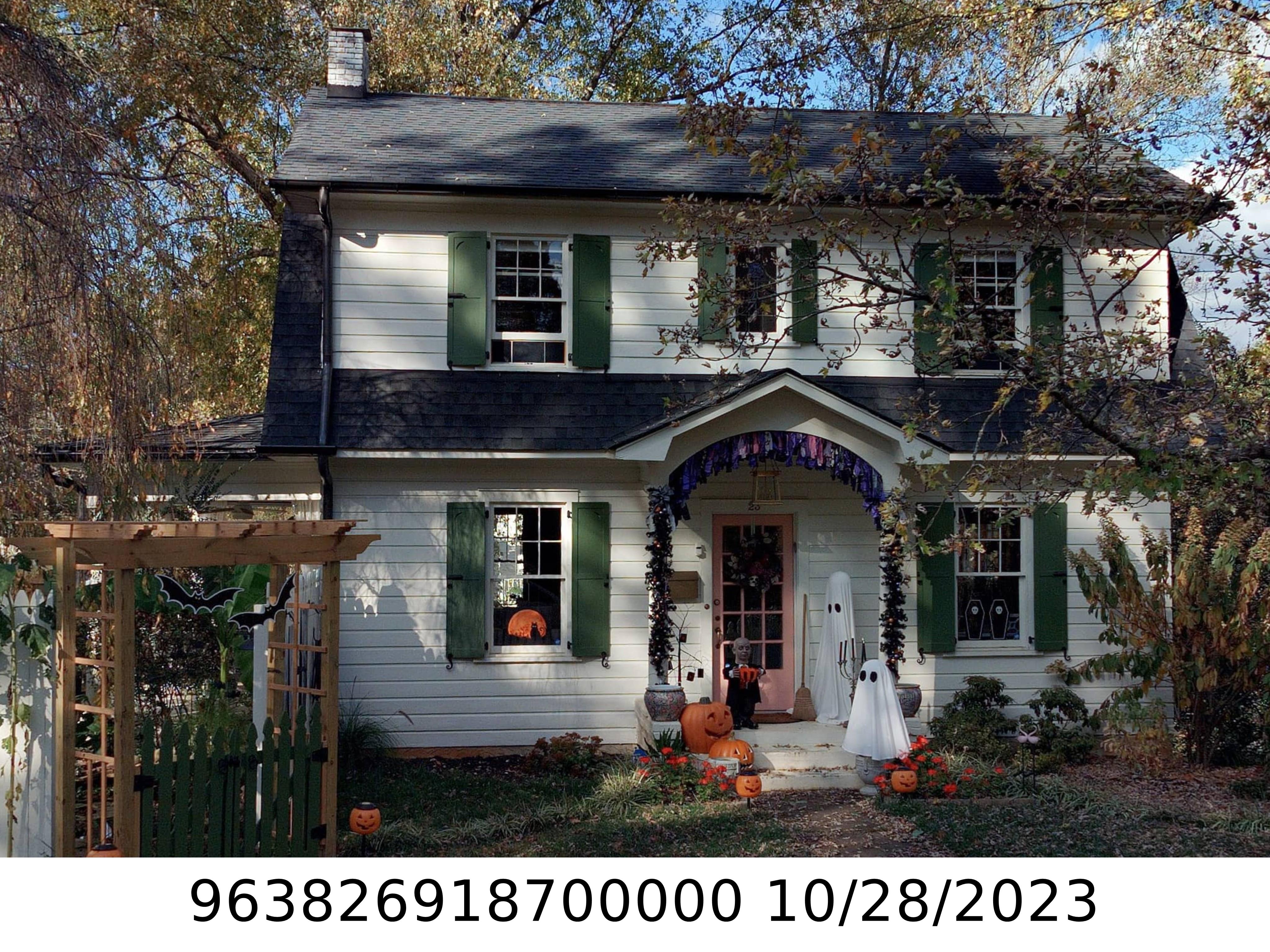 A picture of the property located at 23 BRUCEMONT PL, ASHEVILLE NC 28806.